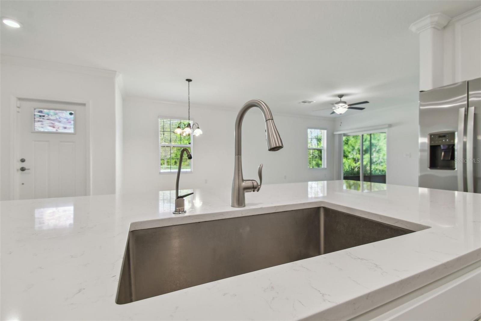 Image 19 of 54 For 16710 Shell Bay Drive