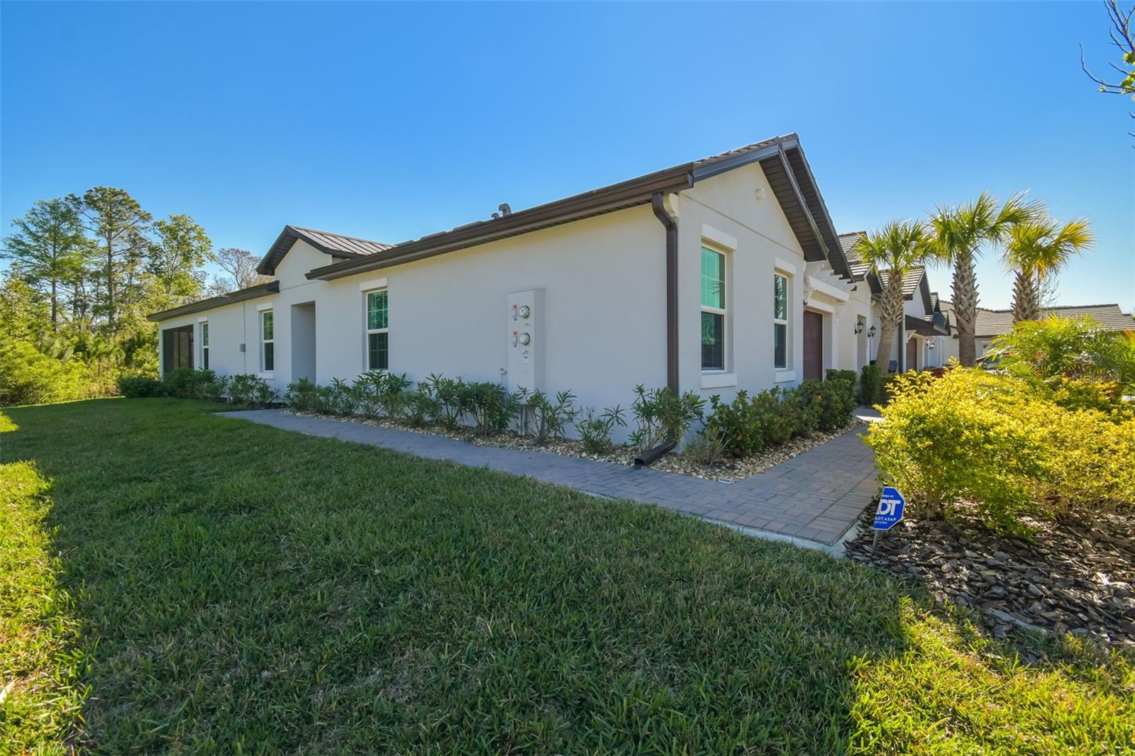 Image 2 of 54 For 16710 Shell Bay Drive