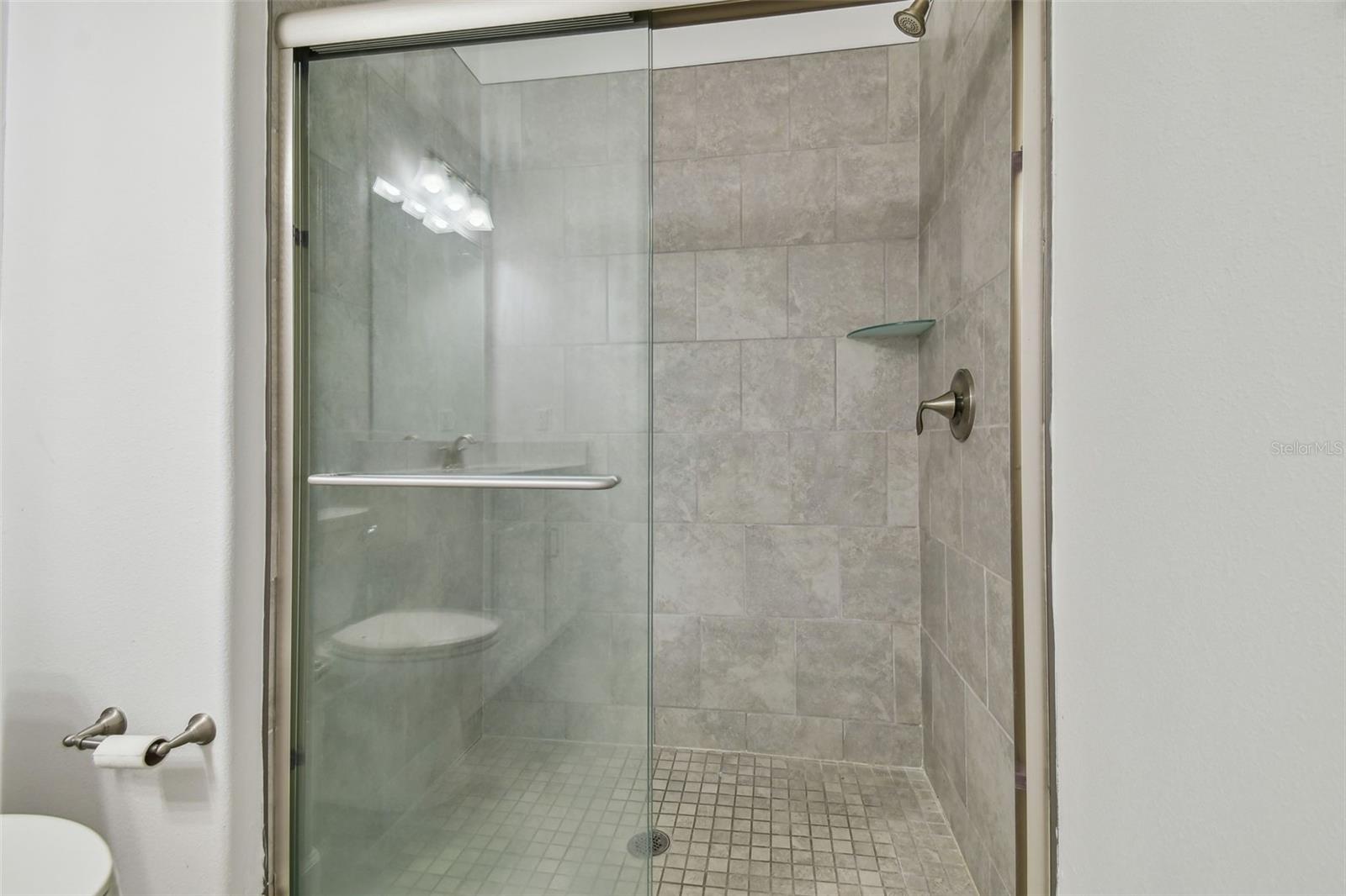 Image 29 of 54 For 16710 Shell Bay Drive