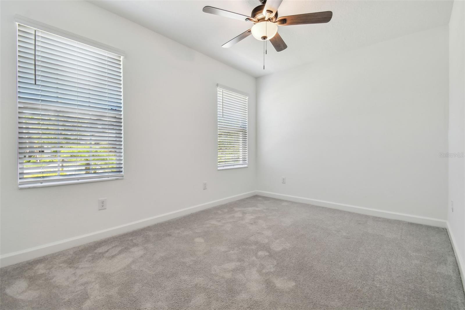 Image 31 of 54 For 16710 Shell Bay Drive