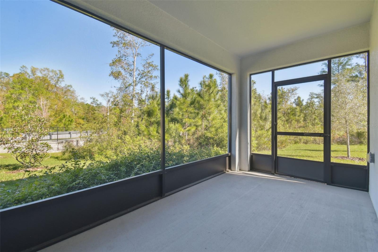 Image 37 of 54 For 16710 Shell Bay Drive