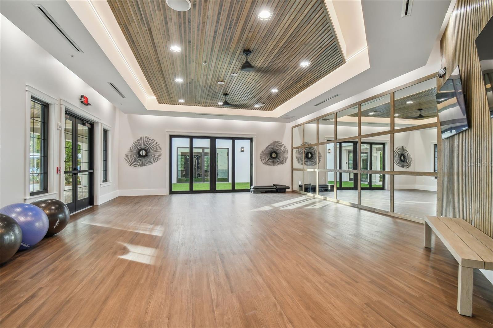 Image 45 of 54 For 16710 Shell Bay Drive