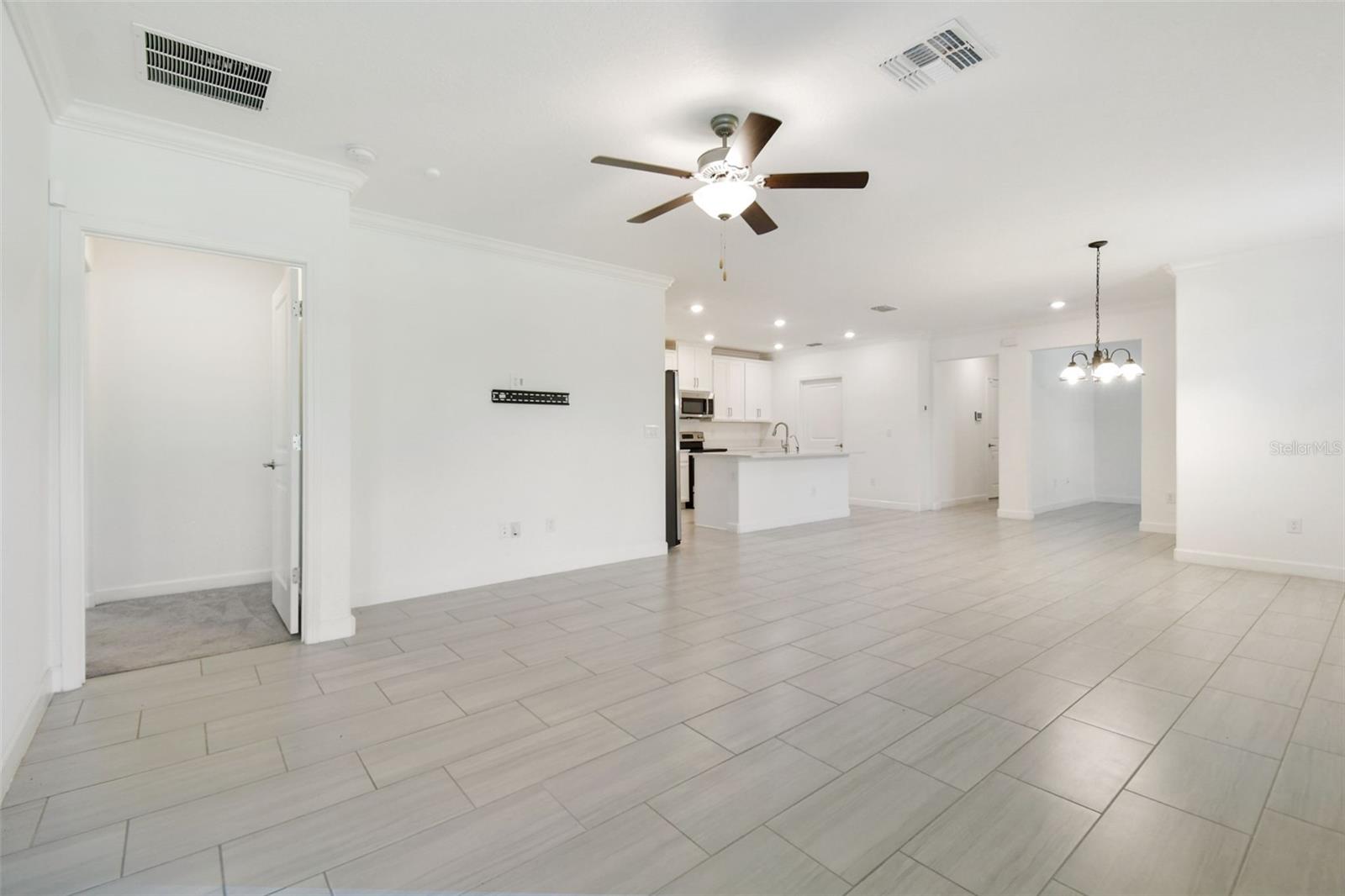 Image 9 of 54 For 16710 Shell Bay Drive