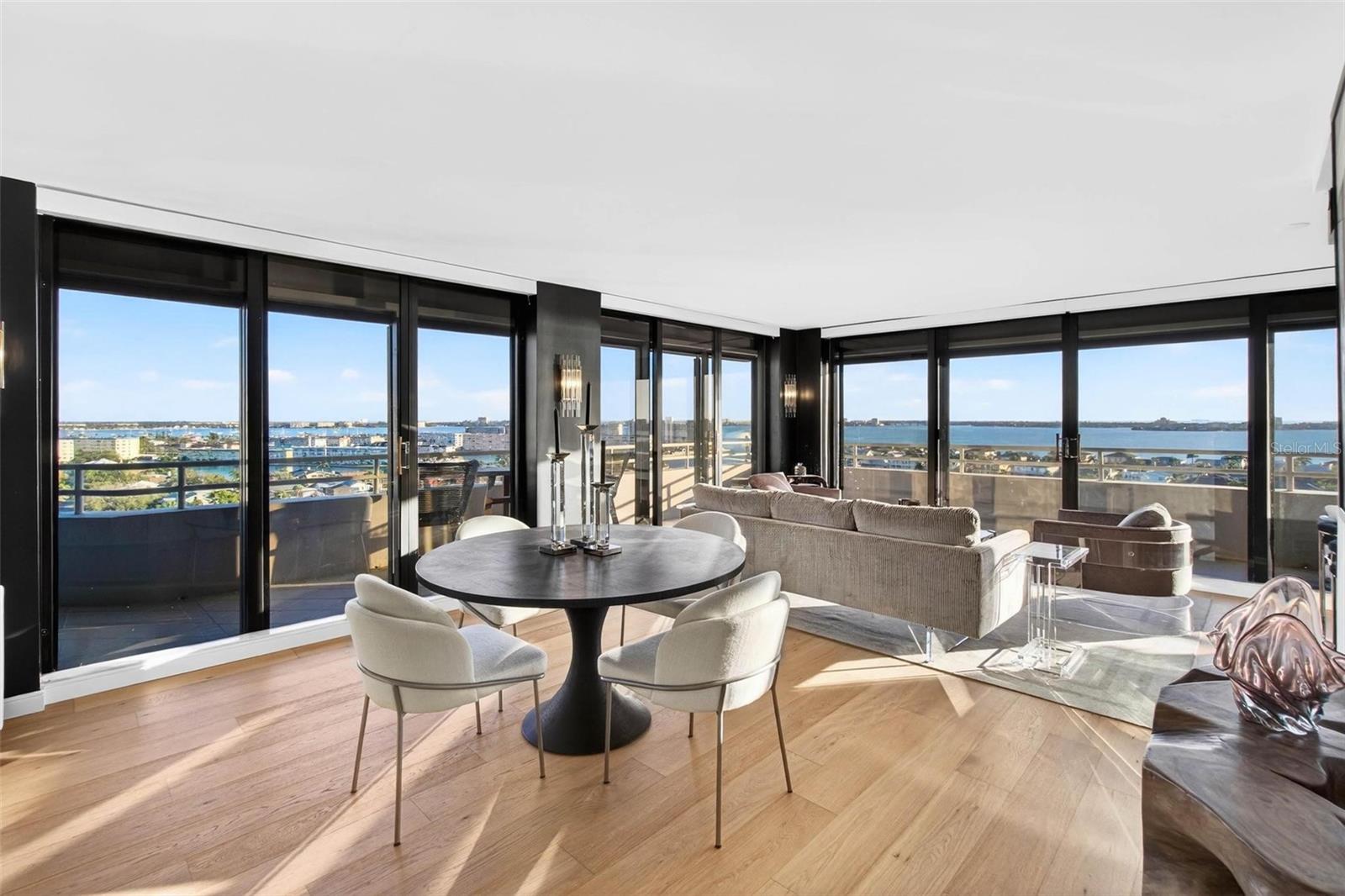 Image 16 of 46 For 5950 Pelican Bay Plaza S 2a