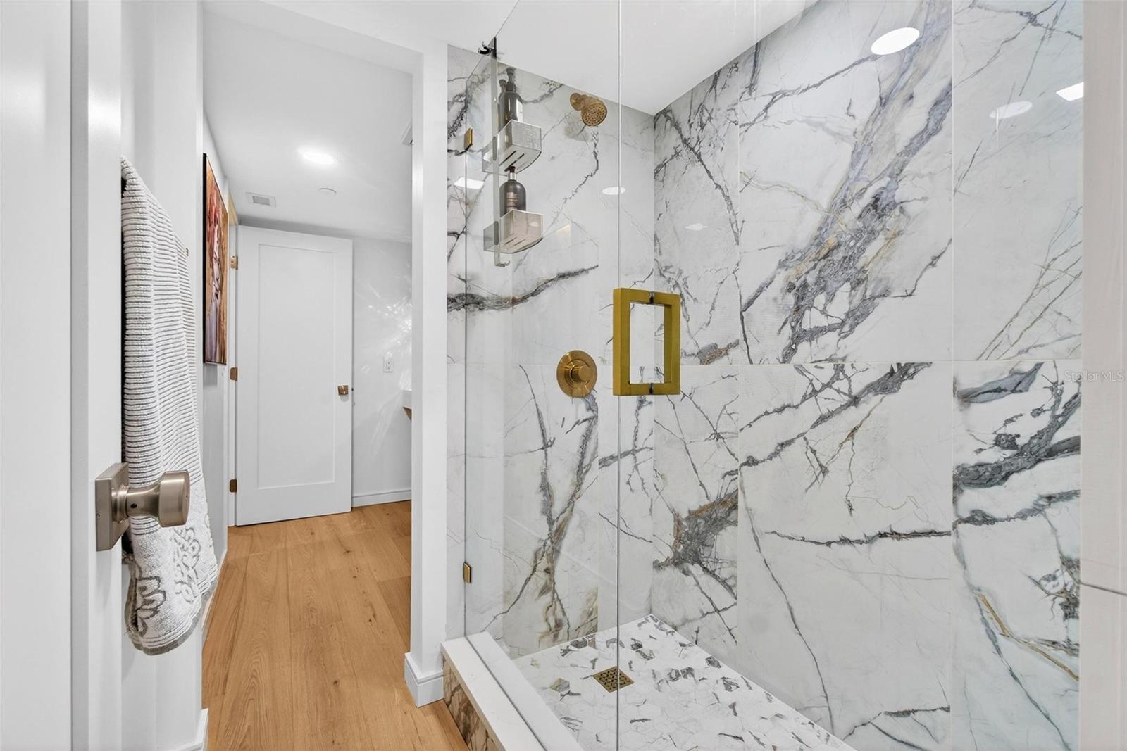 Image 30 of 46 For 5950 Pelican Bay Plaza S 2a