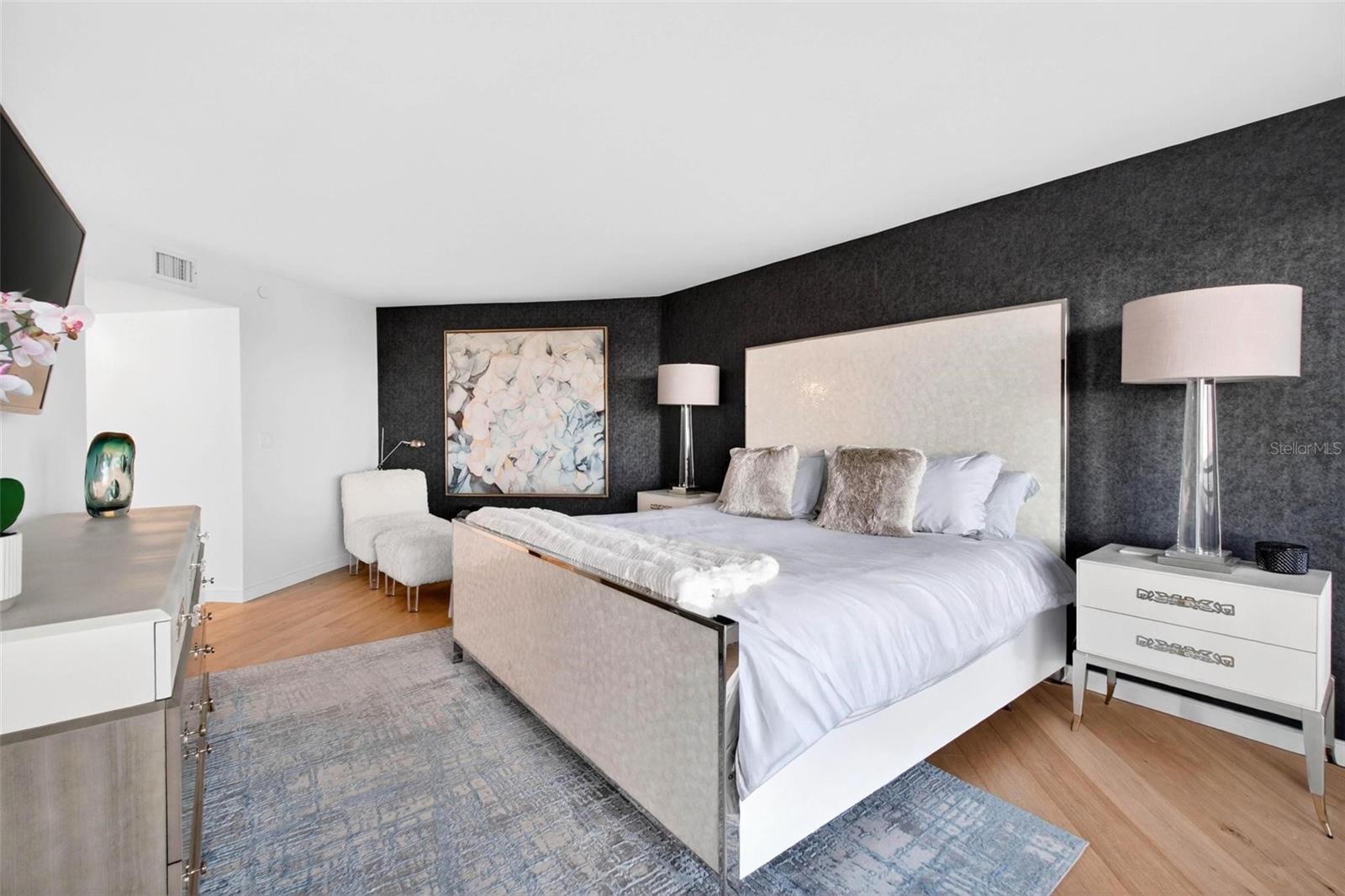 Image 32 of 46 For 5950 Pelican Bay Plaza S 2a