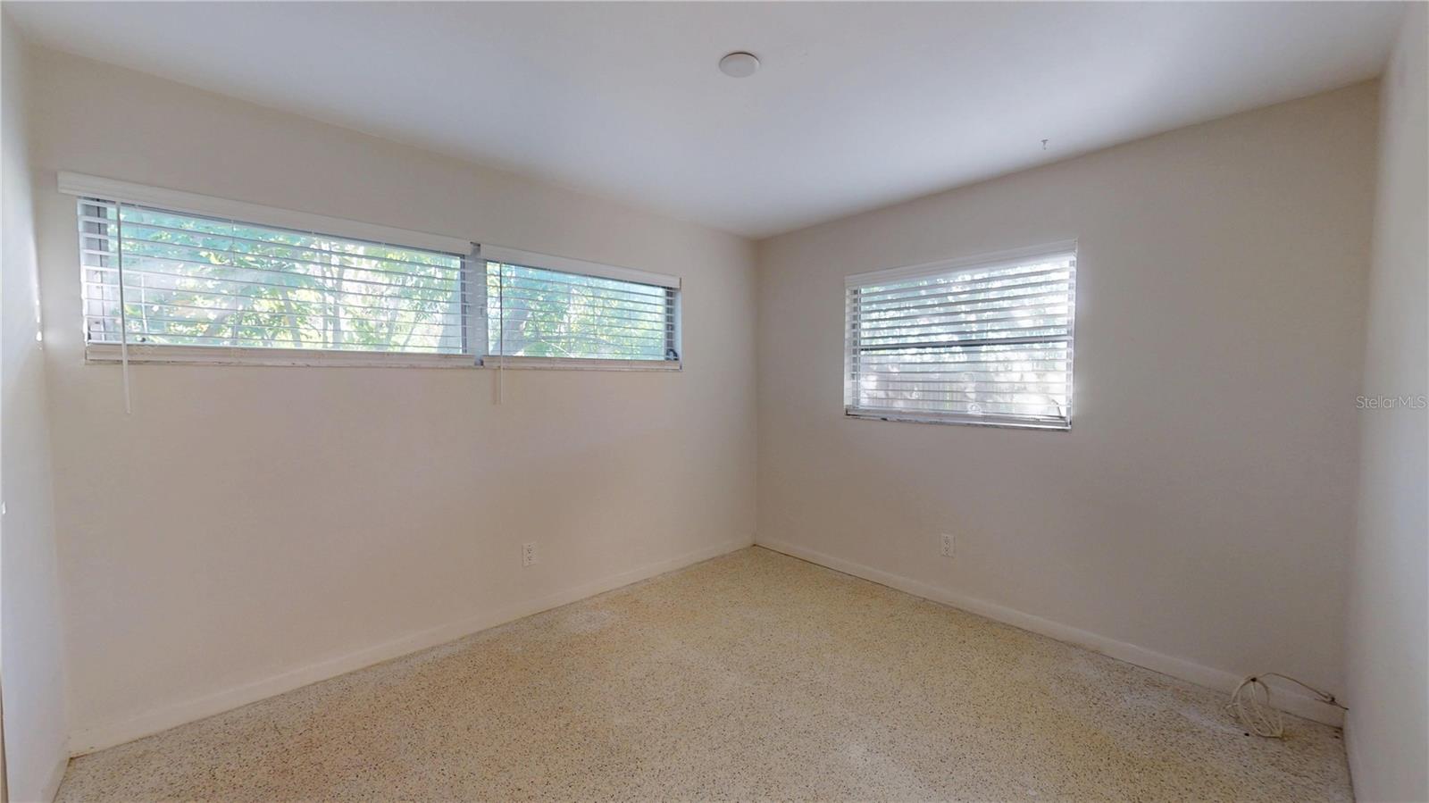 Image 18 of 48 For 1546 Belleair Road