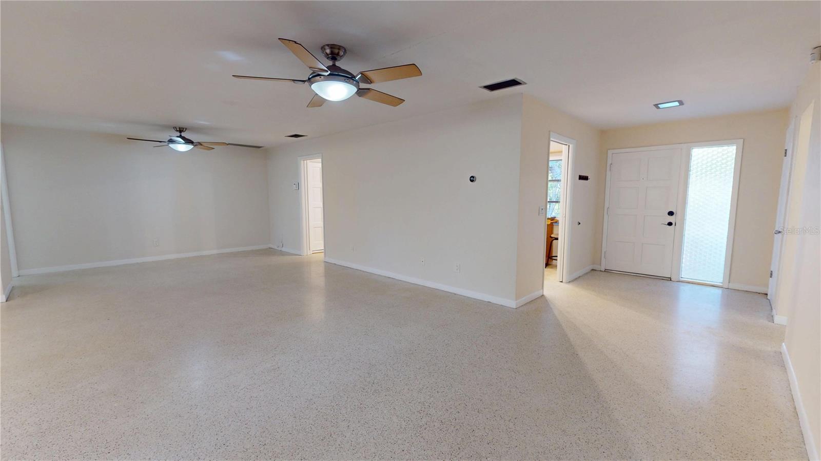 Image 27 of 48 For 1546 Belleair Road