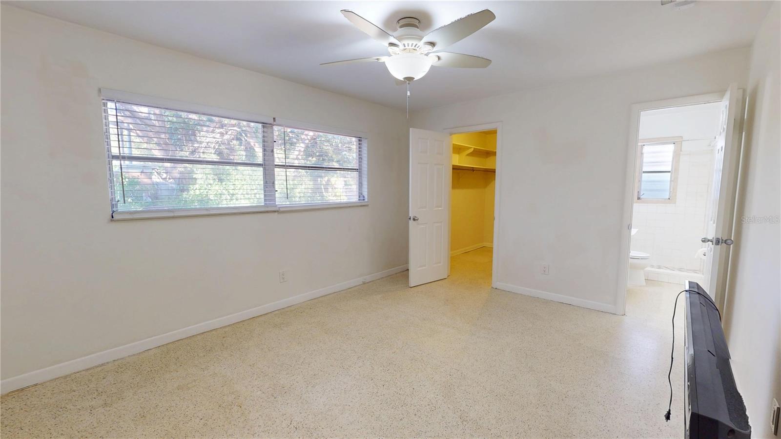 Image 33 of 48 For 1546 Belleair Road