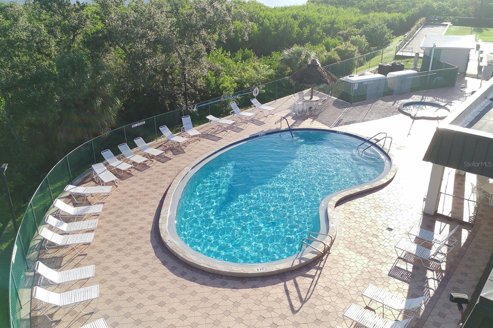 Image 26 of 31 For 172 Clubview Drive 5