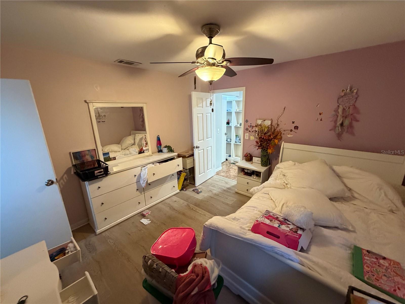 Image 12 of 43 For 2076 Butternut Circle W