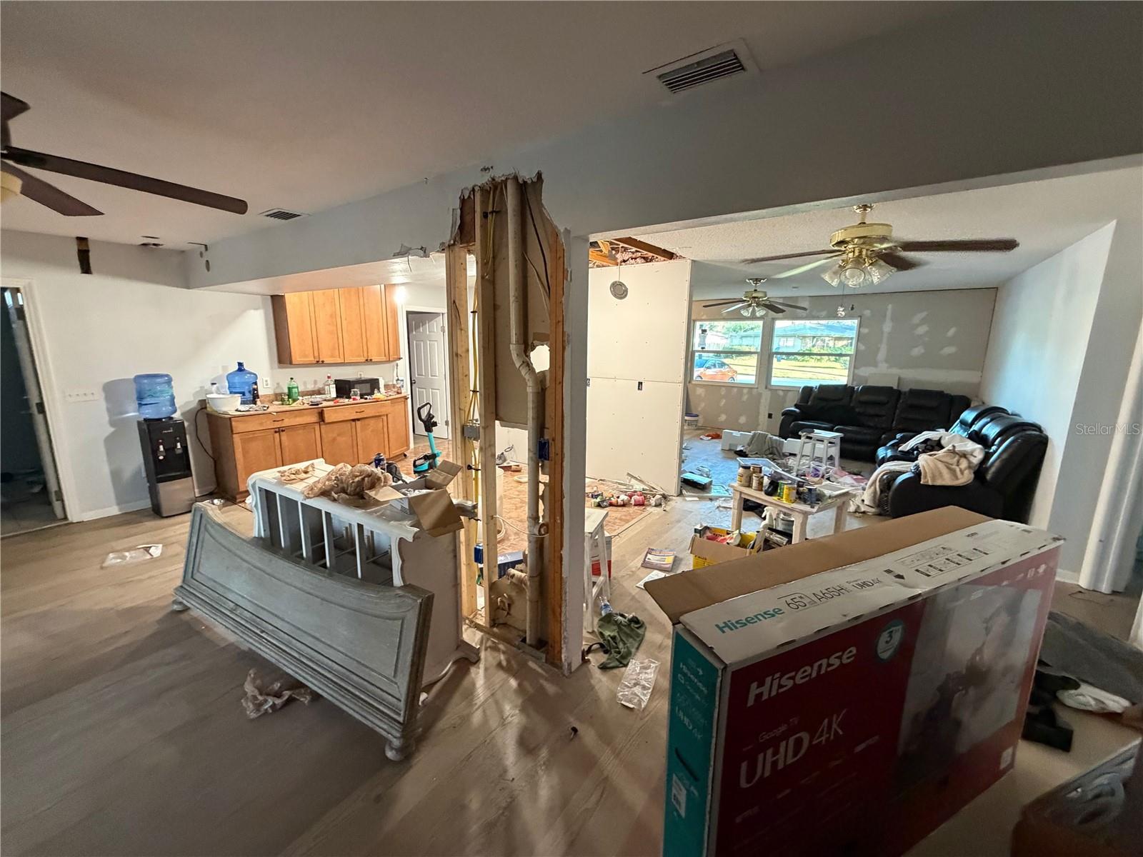 Image 14 of 43 For 2076 Butternut Circle W