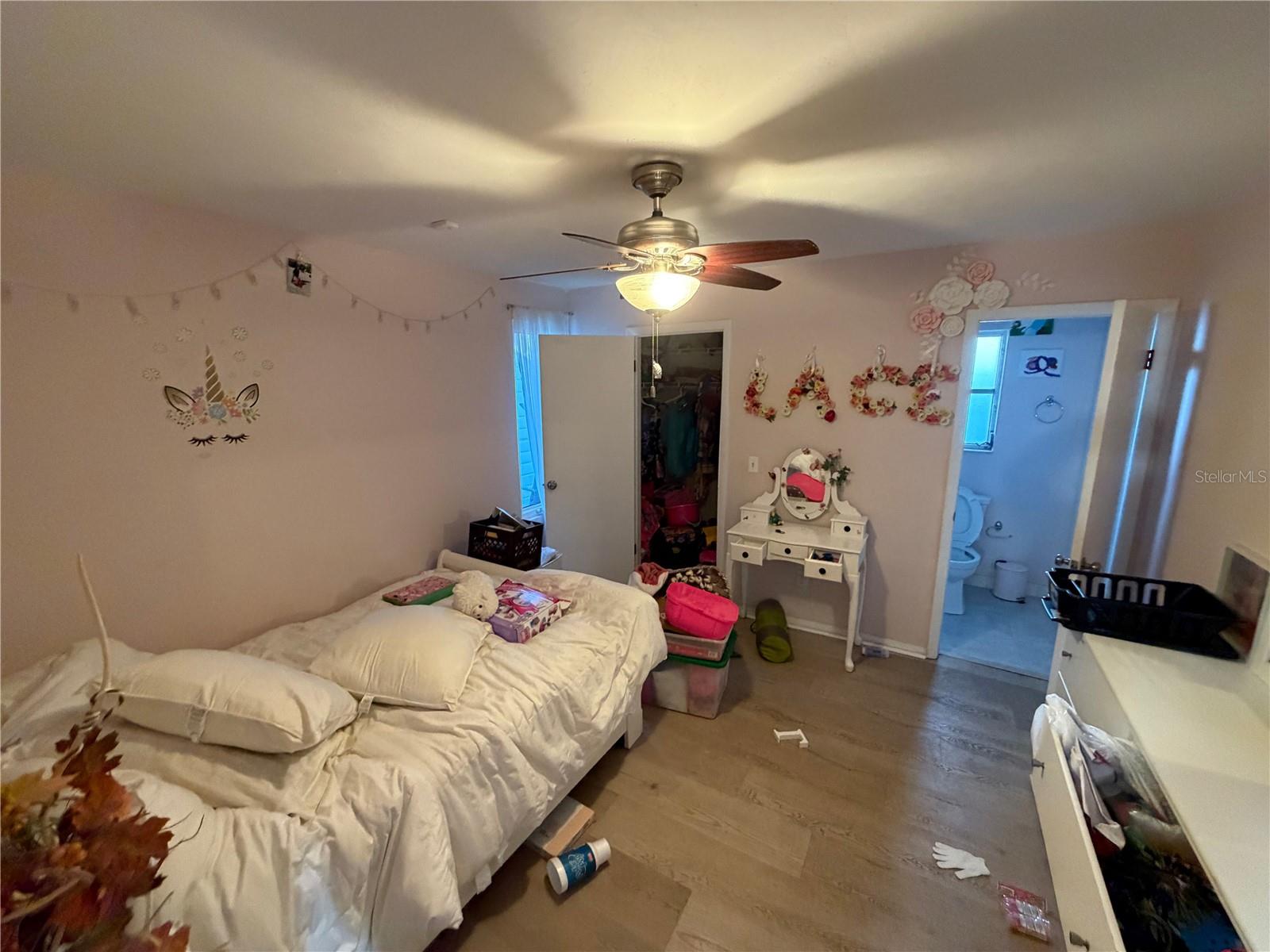 Image 9 of 43 For 2076 Butternut Circle W