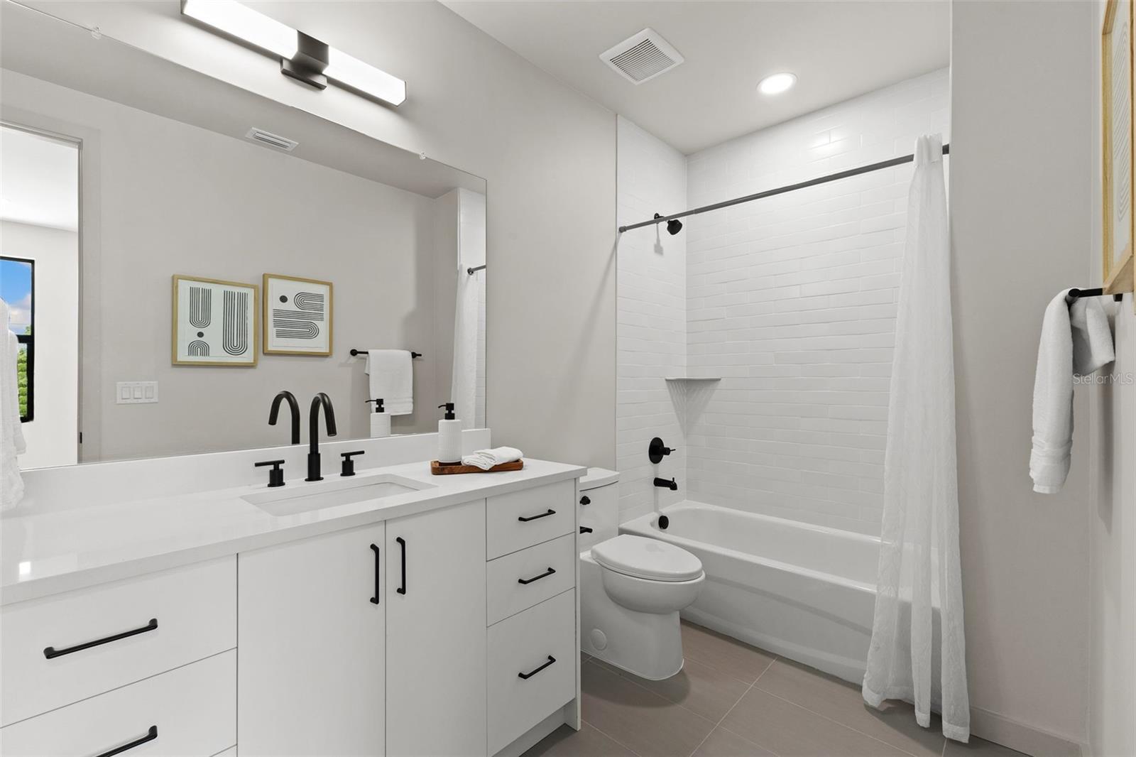 Image 22 of 36 For 2211 16th Street N