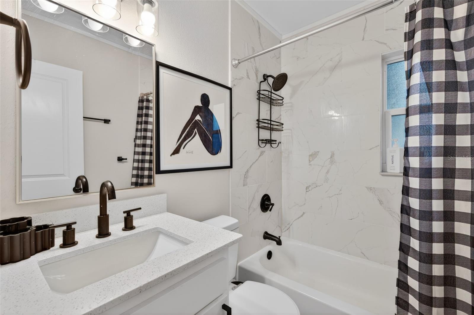 Image 15 of 38 For 2301 14th Avenue N