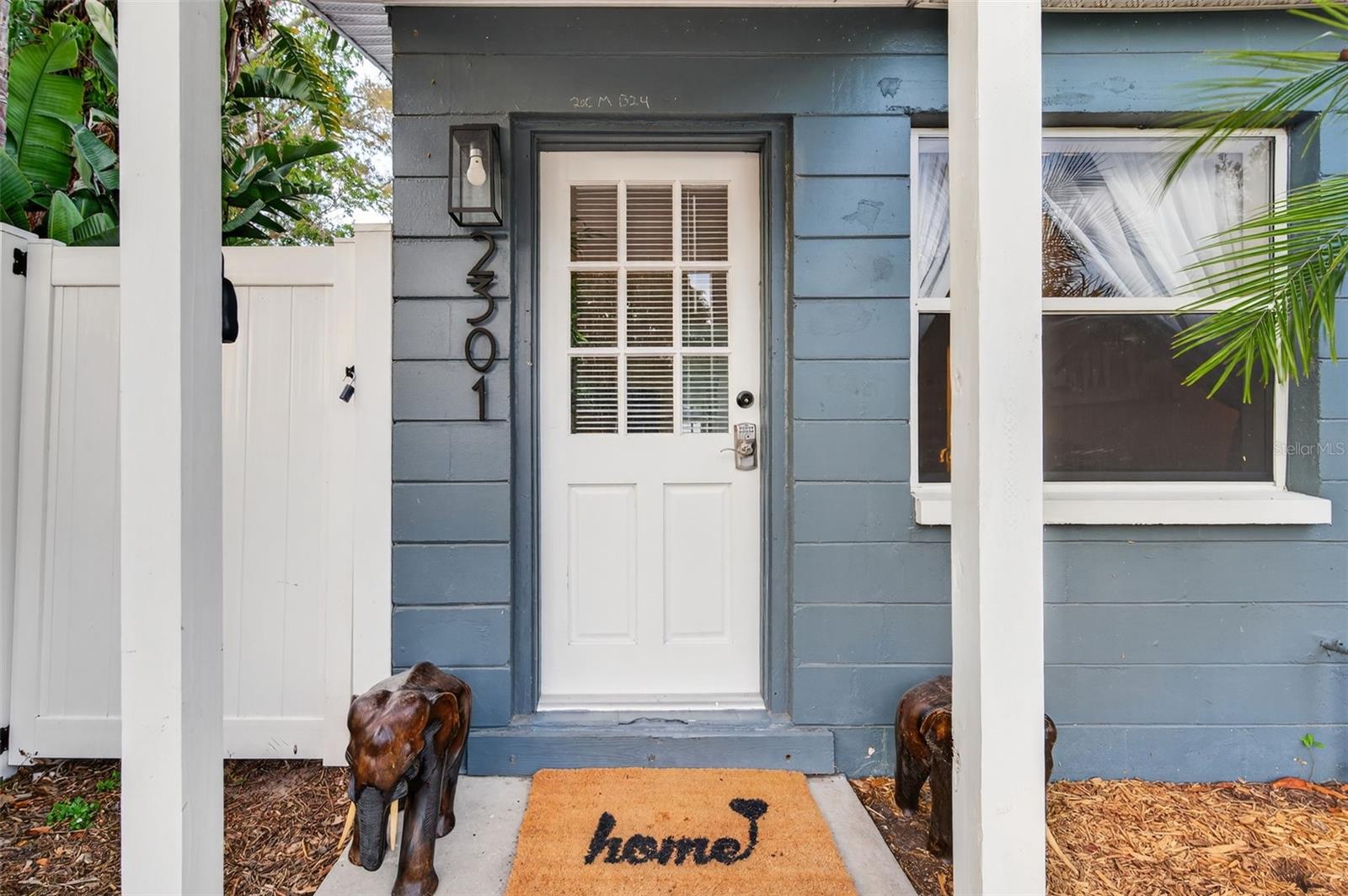 Image 2 of 38 For 2301 14th Avenue N