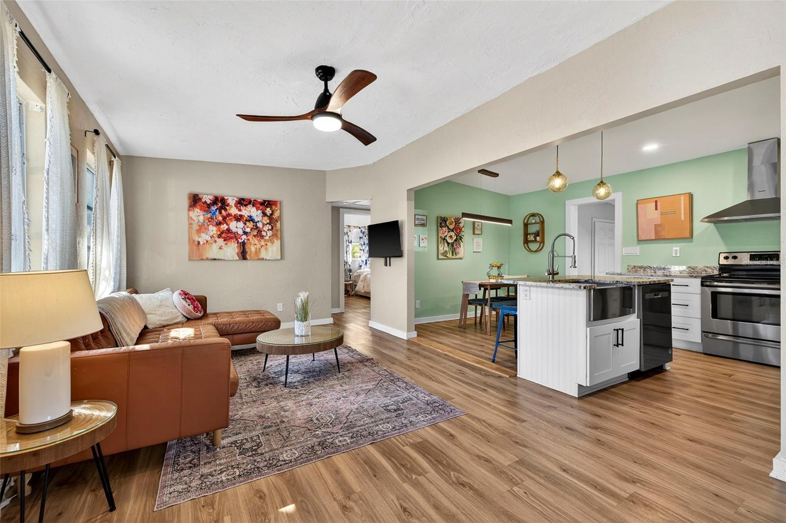 Image 6 of 27 For 5336 10th Street N