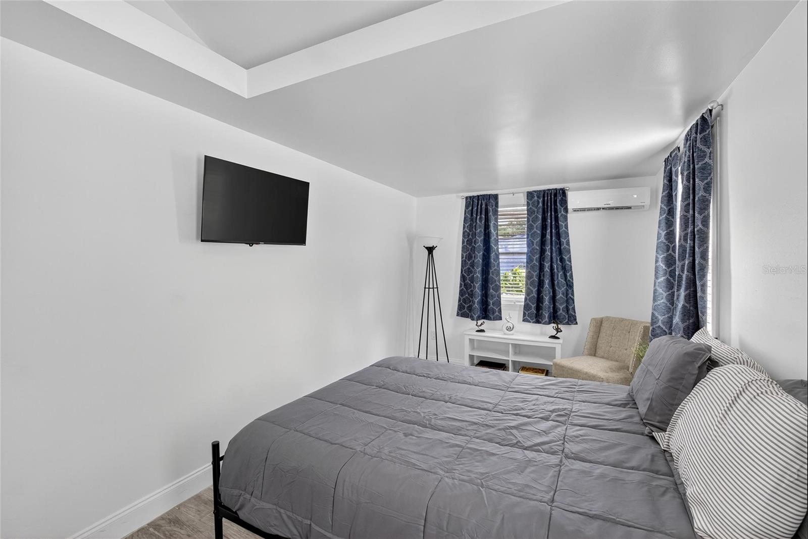 Image 31 of 43 For 5028 School Road