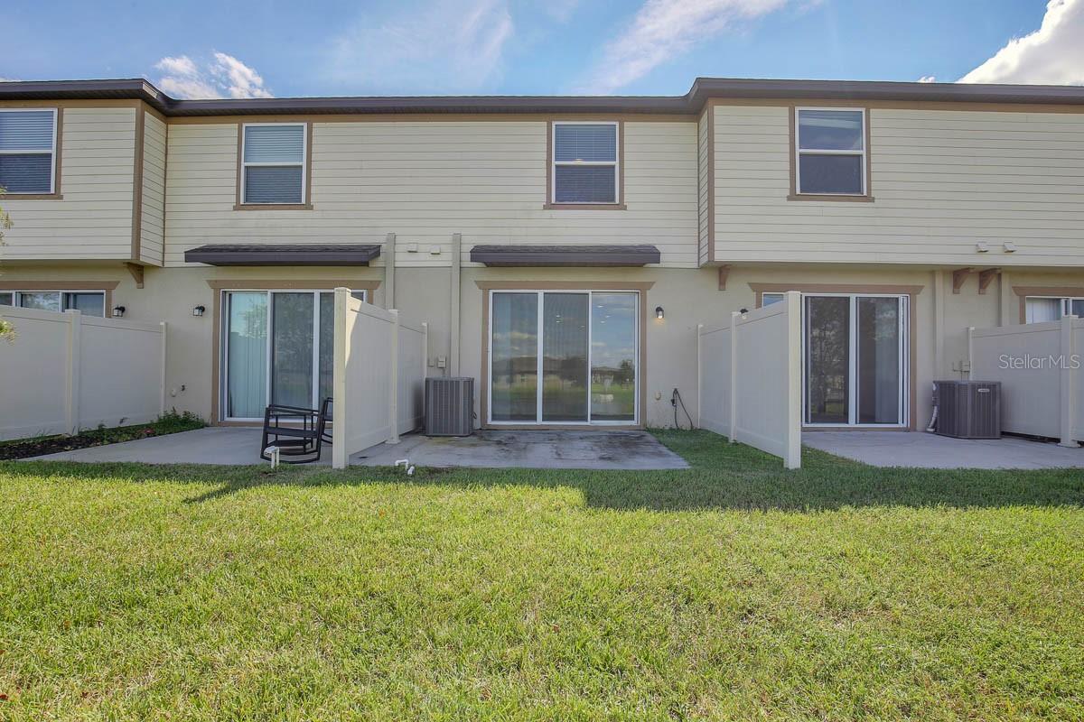 Image 21 of 27 For 9120 Hillcroft Drive