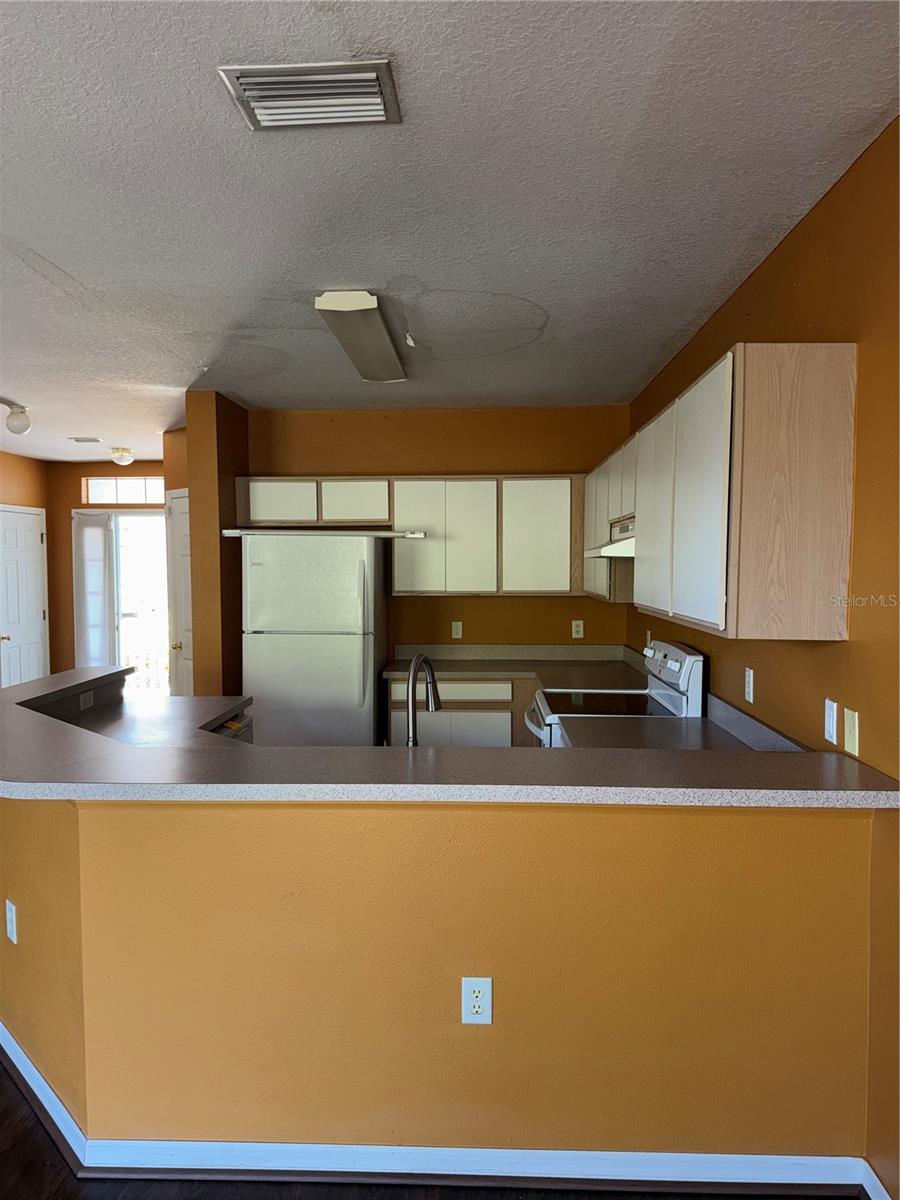 Image 10 of 26 For 6229 Olivedale Drive