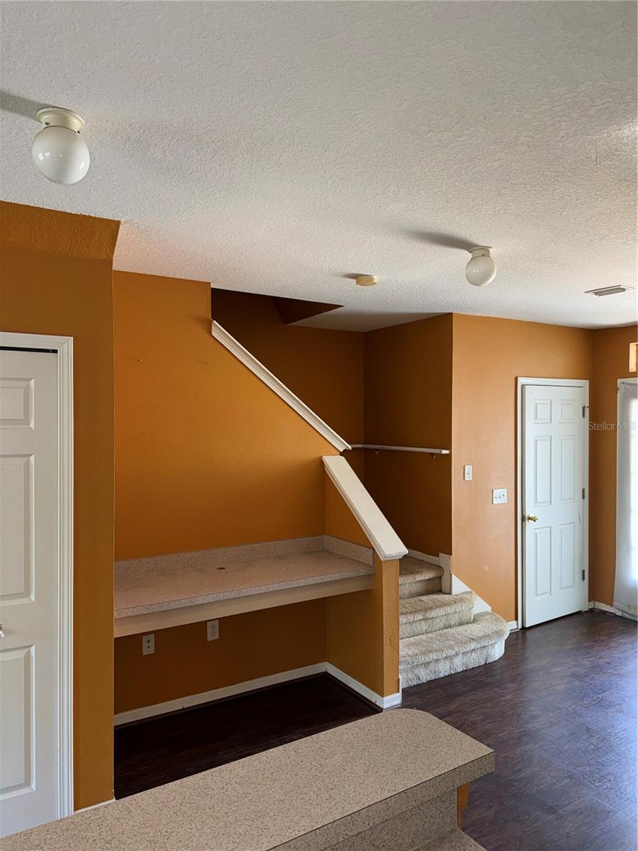 Image 5 of 26 For 6229 Olivedale Drive