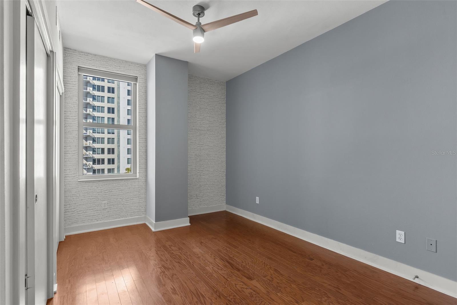 Image 11 of 30 For 1120 Kennedy Boulevard 1221