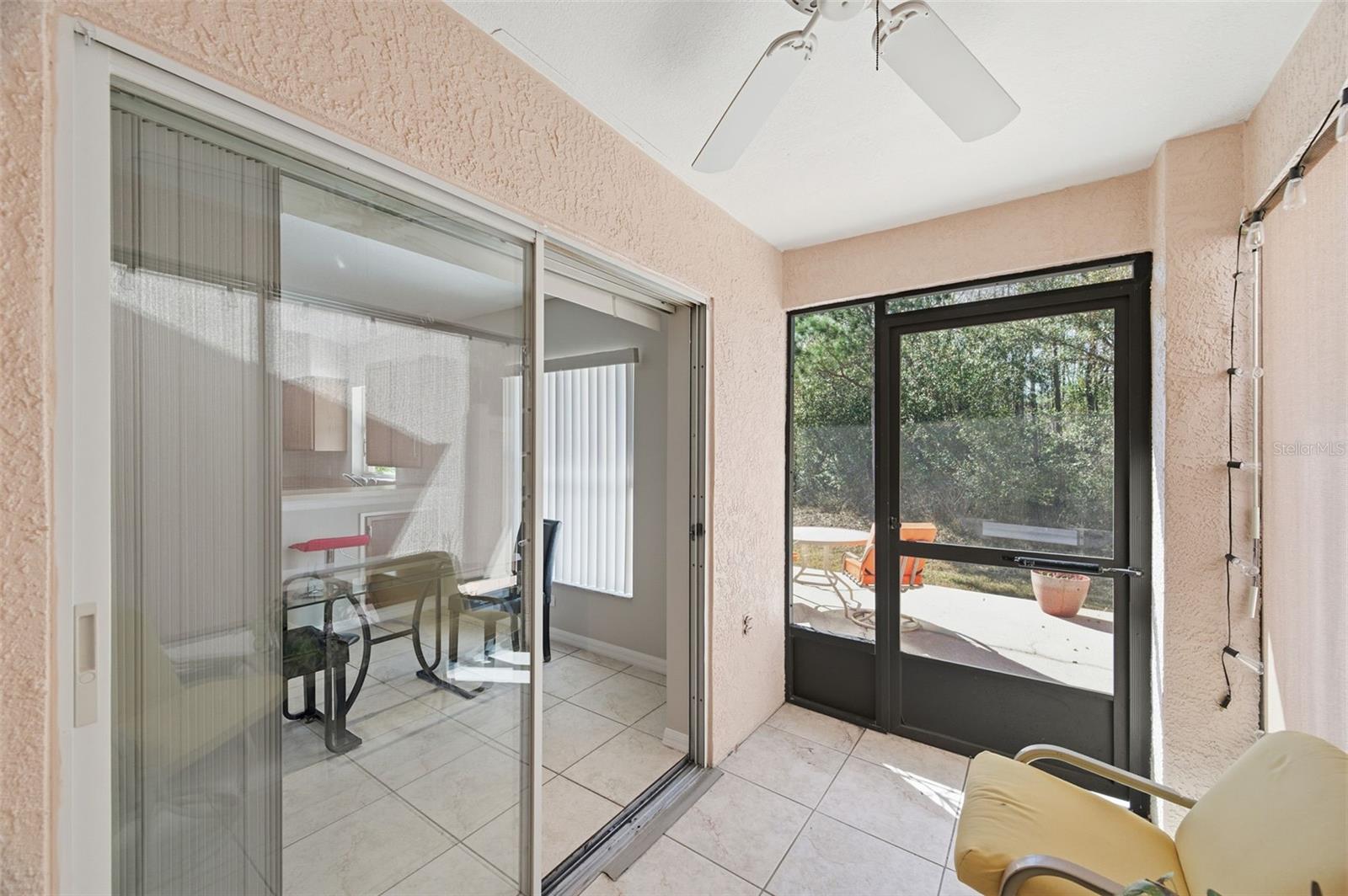 Image 12 of 31 For 8618 Villa Largo Drive