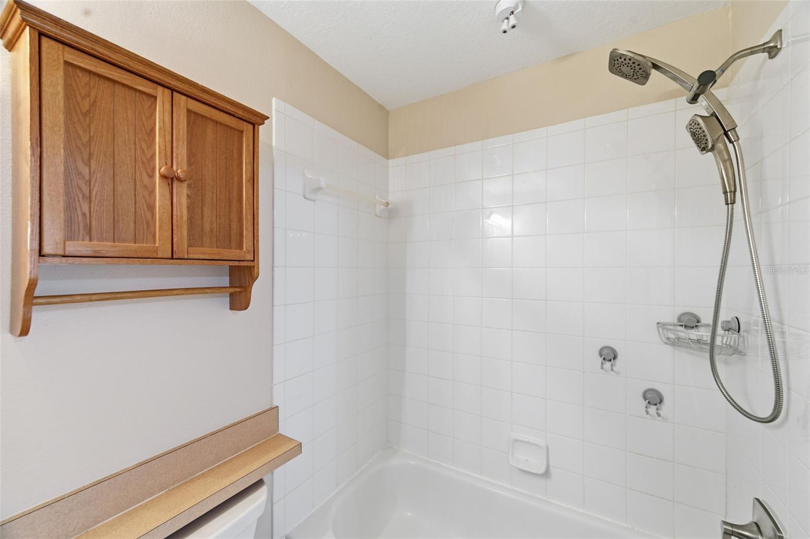 Image 16 of 31 For 8618 Villa Largo Drive