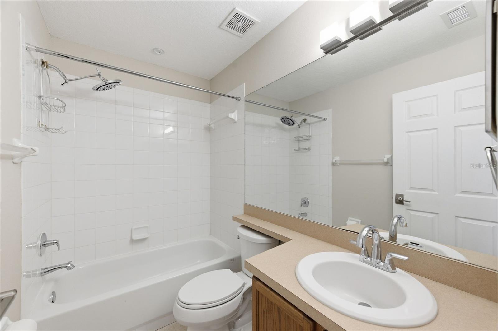 Image 20 of 31 For 8618 Villa Largo Drive