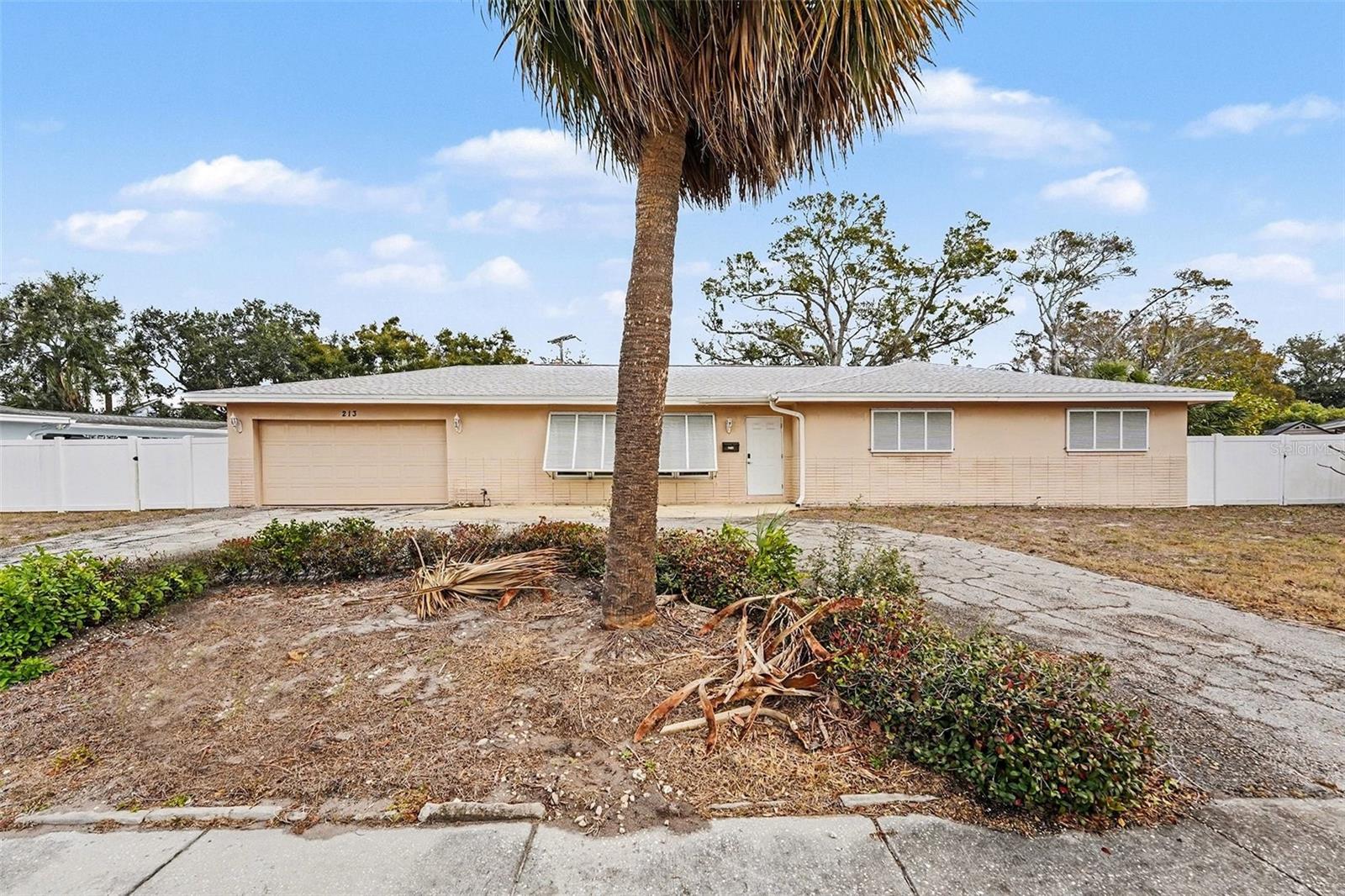 Details for 213 Park Street N, ST PETERSBURG, FL 33710