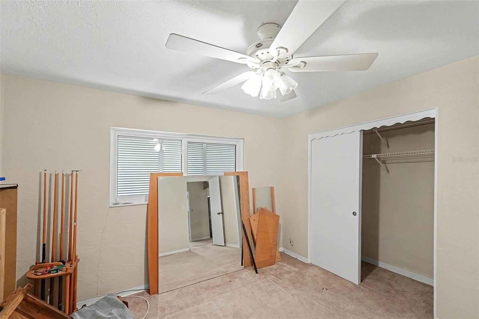 Image 18 of 30 For 213 Park Street N