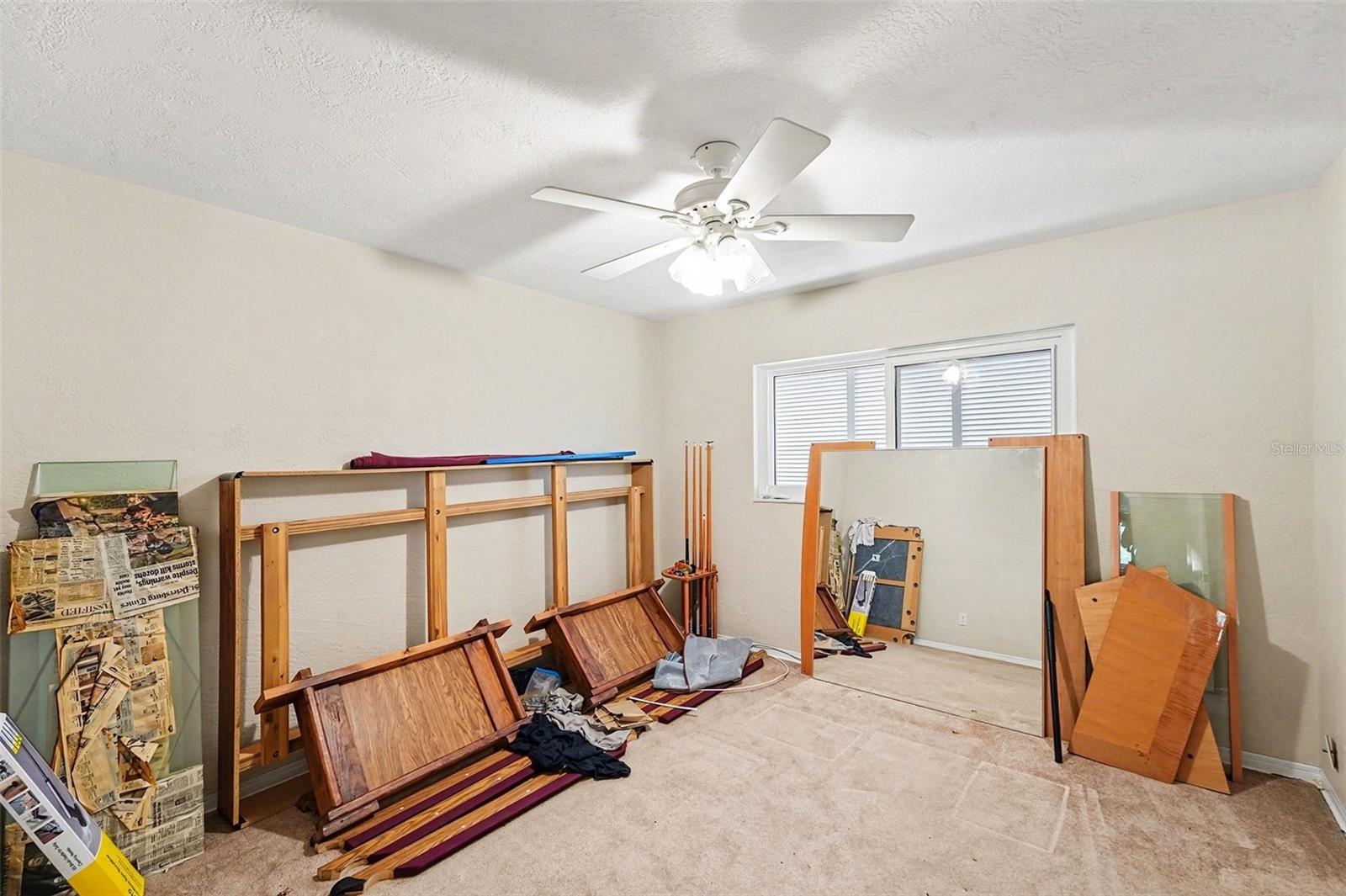 Image 19 of 30 For 213 Park Street N