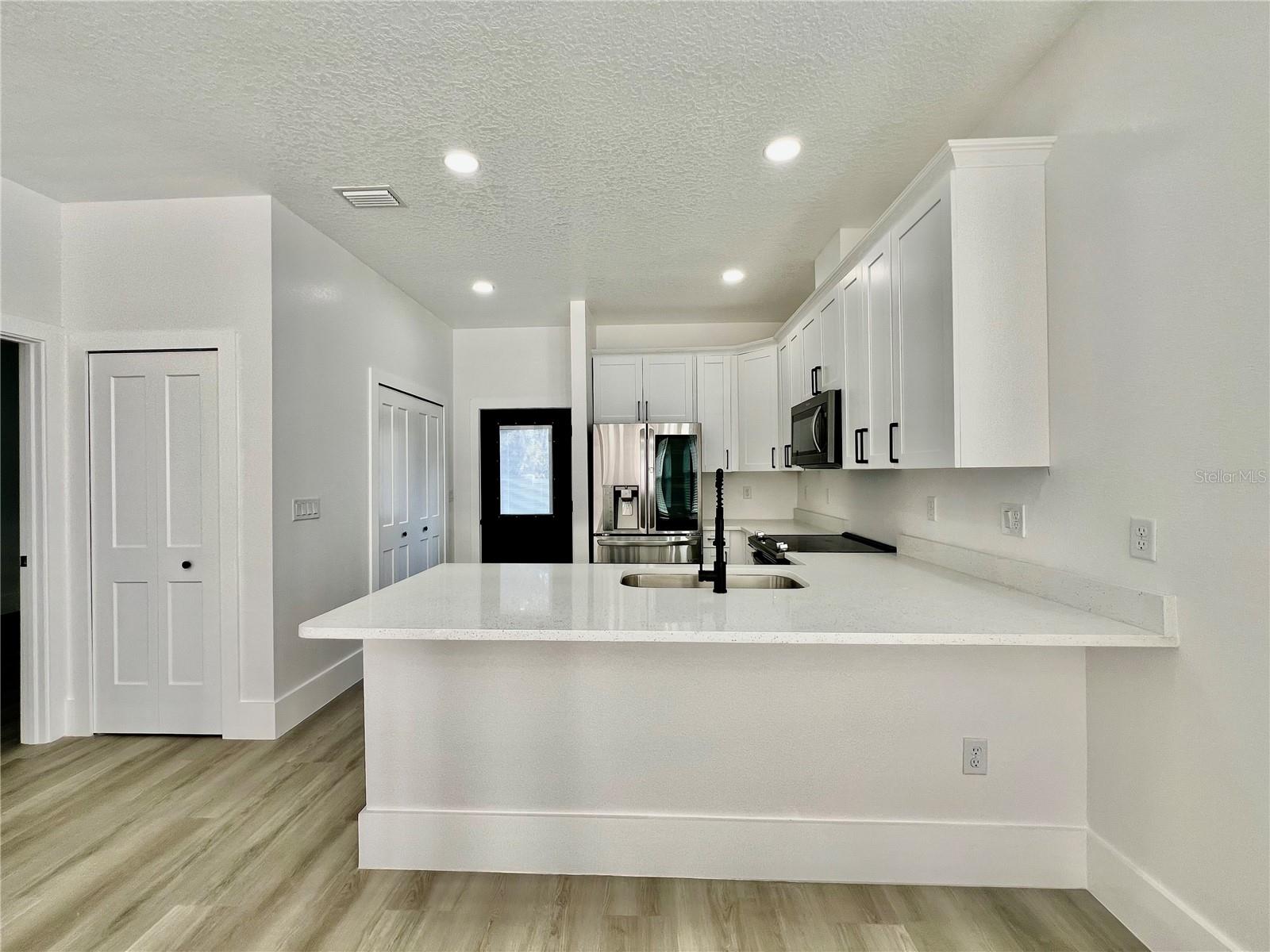 Image 12 of 66 For 7514 Illinois Drive