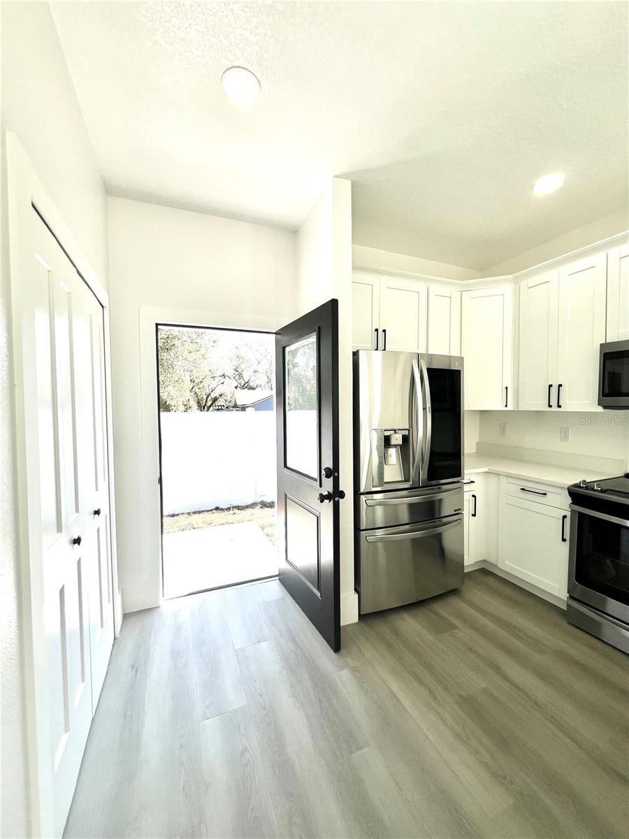 Image 20 of 66 For 7514 Illinois Drive