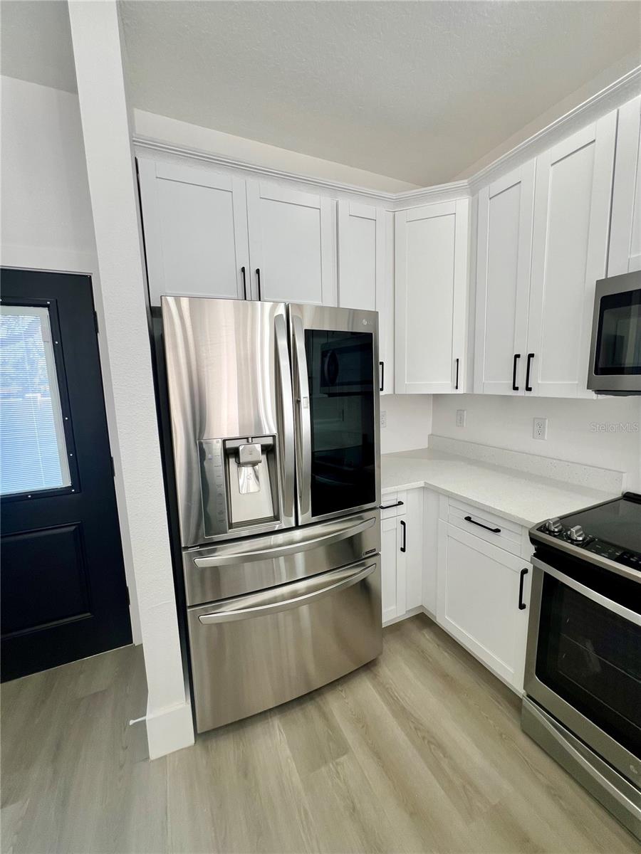 Image 21 of 66 For 7514 Illinois Drive