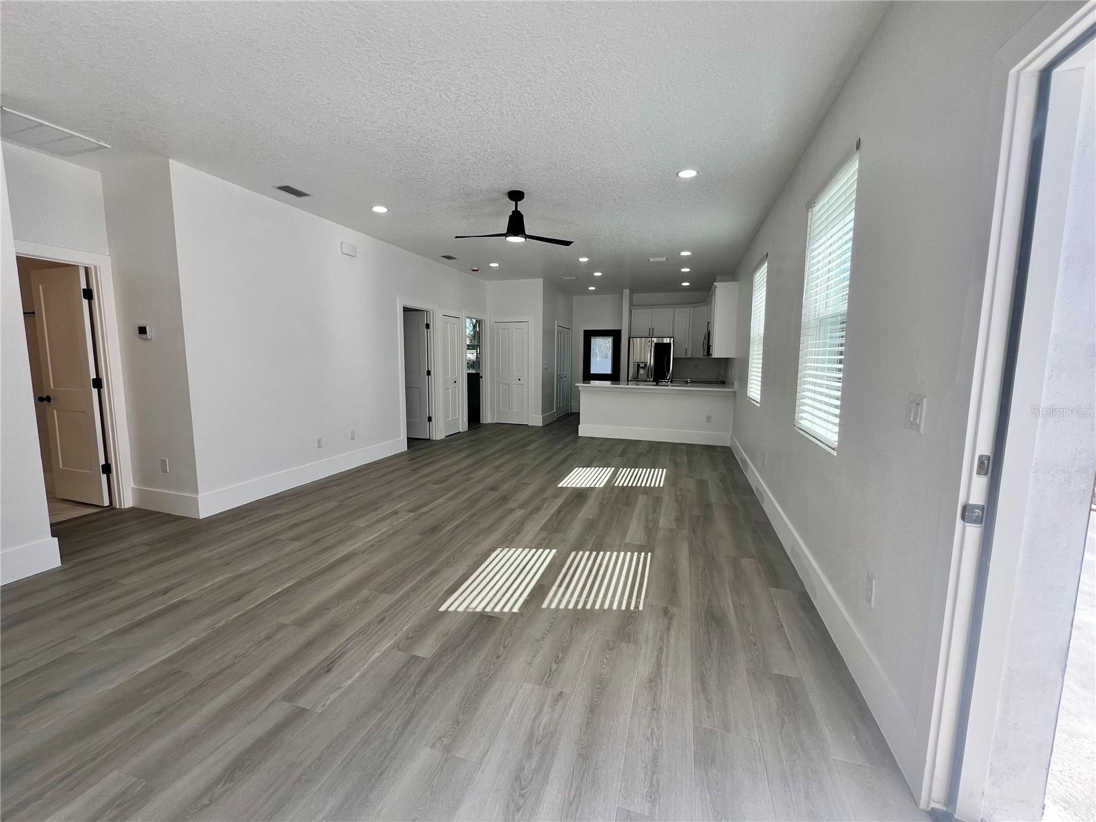 Image 8 of 66 For 7514 Illinois Drive