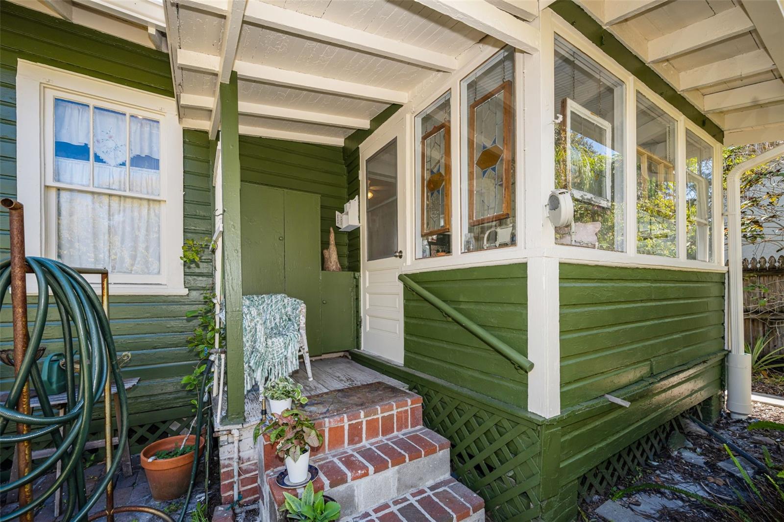 Image 10 of 55 For 3411 Bay Avenue