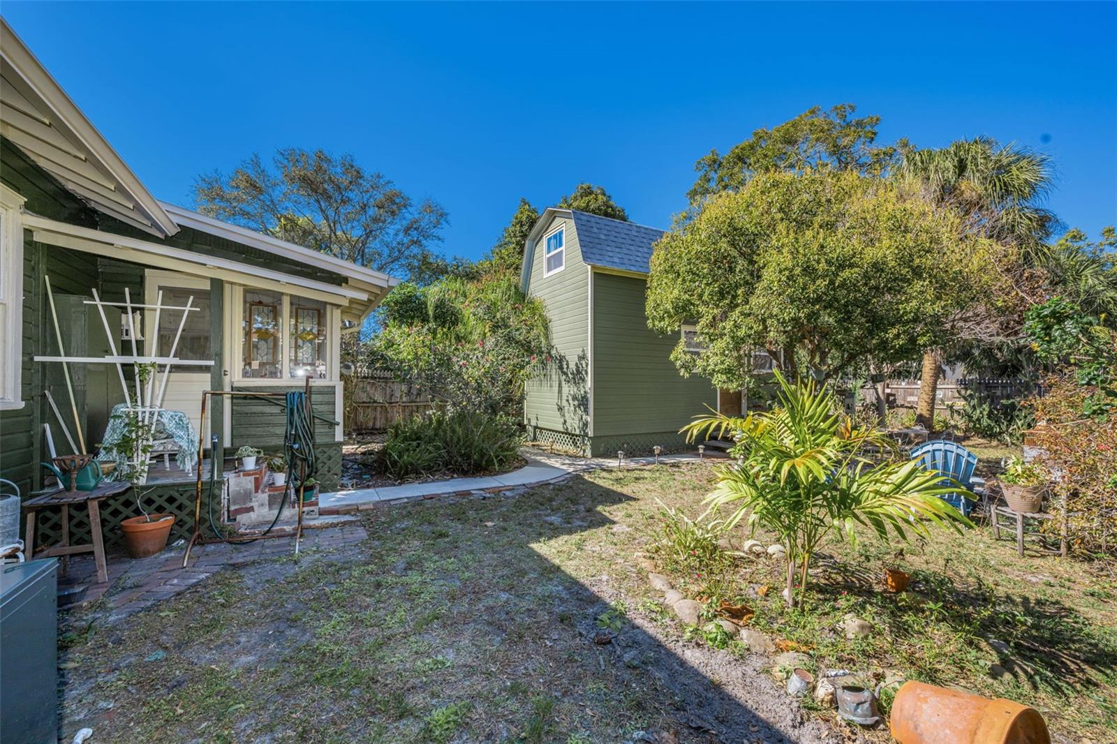 Image 12 of 55 For 3411 Bay Avenue