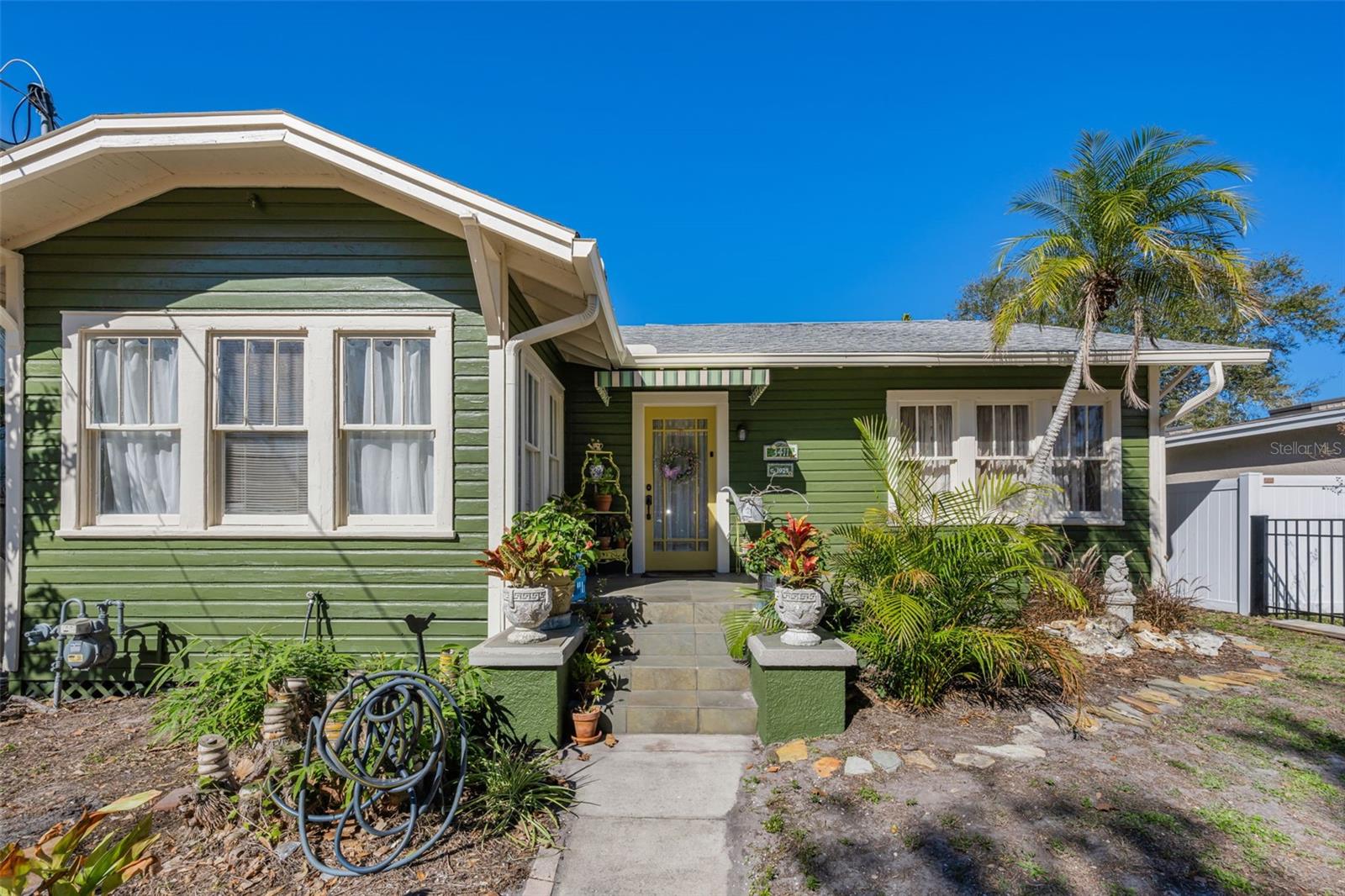 Image 16 of 55 For 3411 Bay Avenue