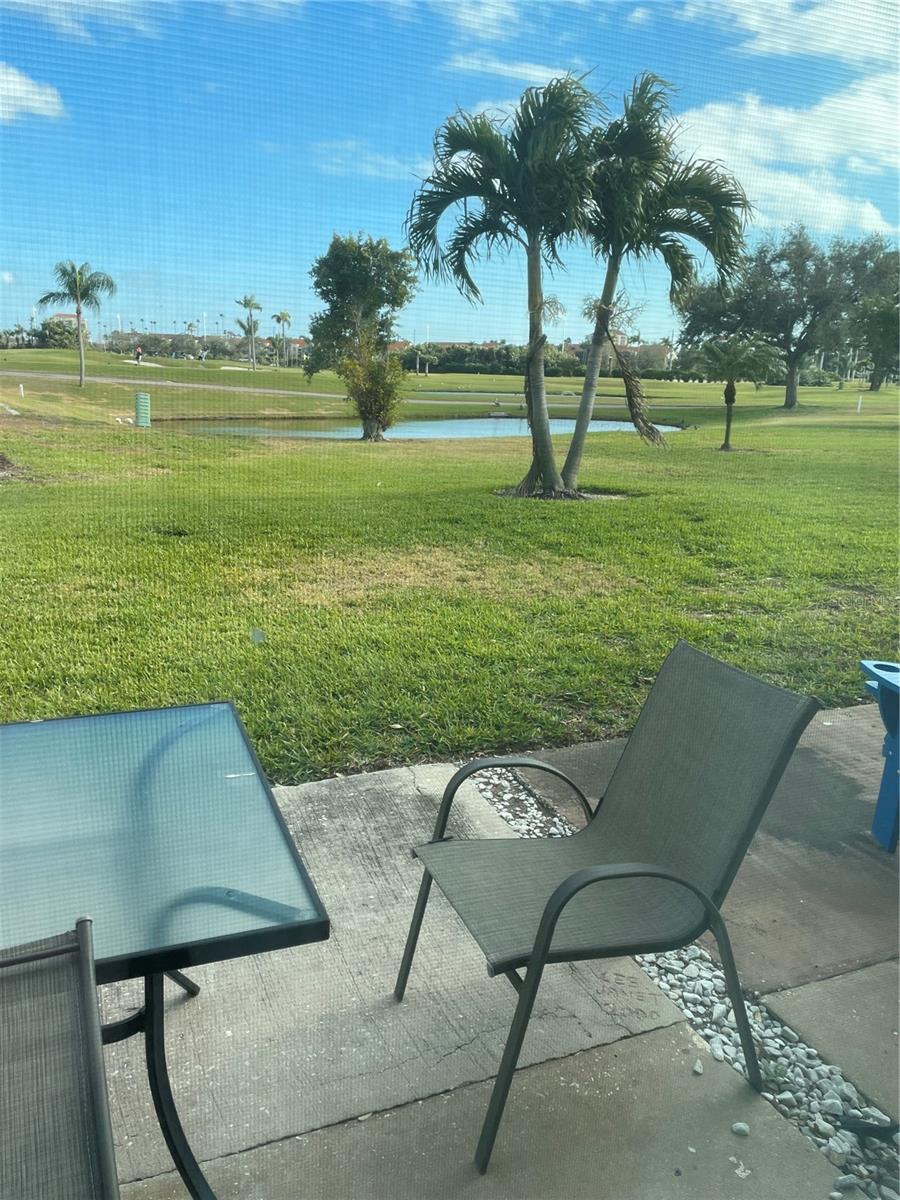 Image 22 of 59 For 6260 Sun Boulevard 1