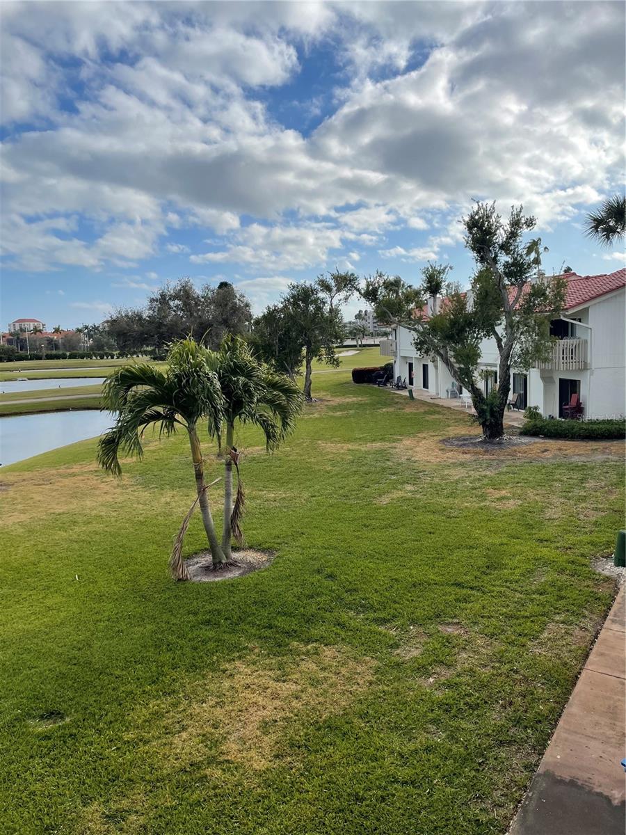 Image 3 of 59 For 6260 Sun Boulevard 1