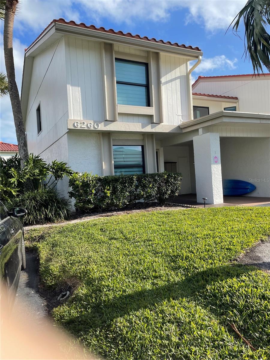 Image 39 of 59 For 6260 Sun Boulevard 1