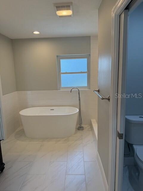 Image 25 of 59 For 8401 Blackstone Court