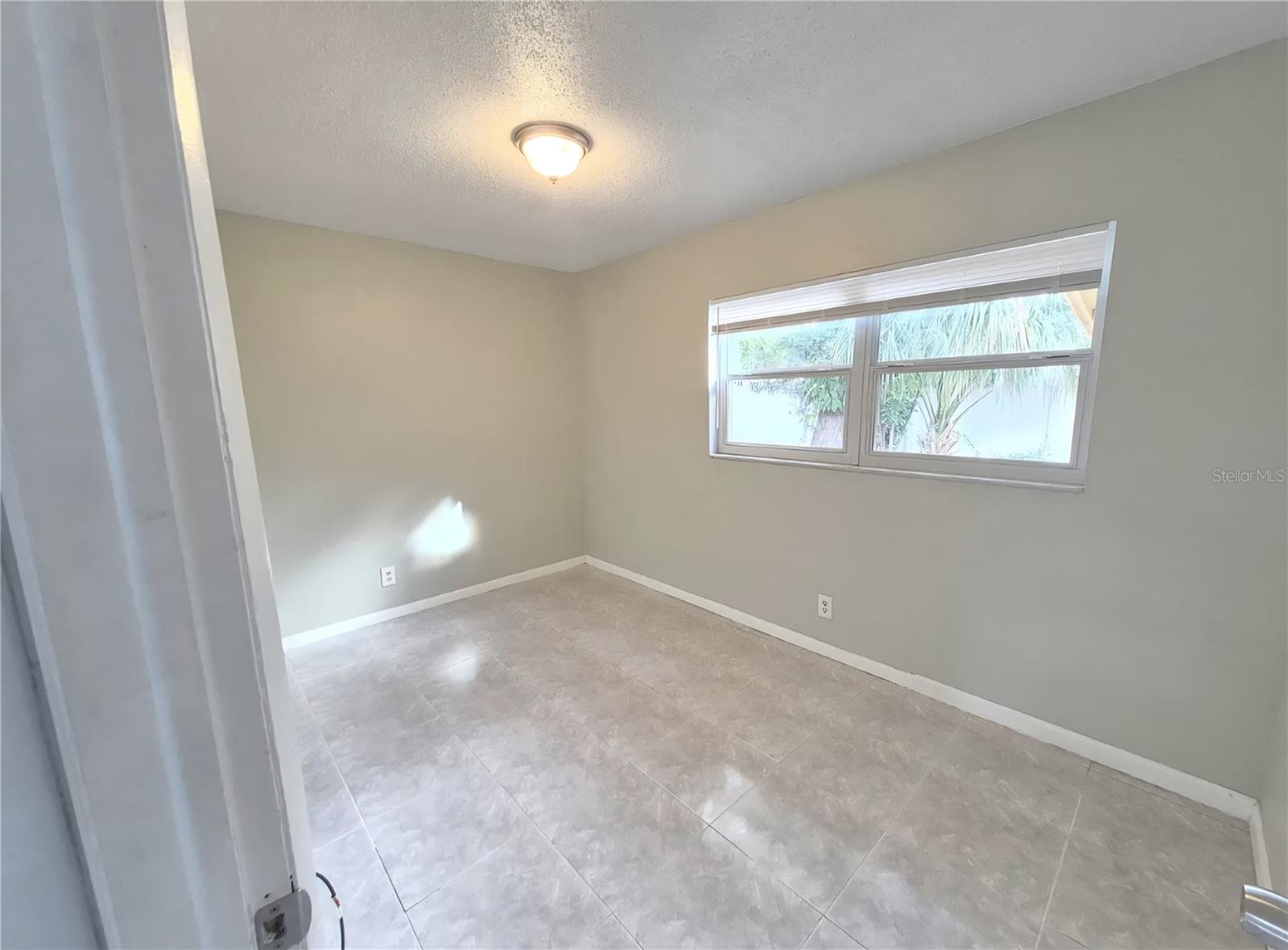 Image 8 of 10 For 2418 Wishing Well Circle