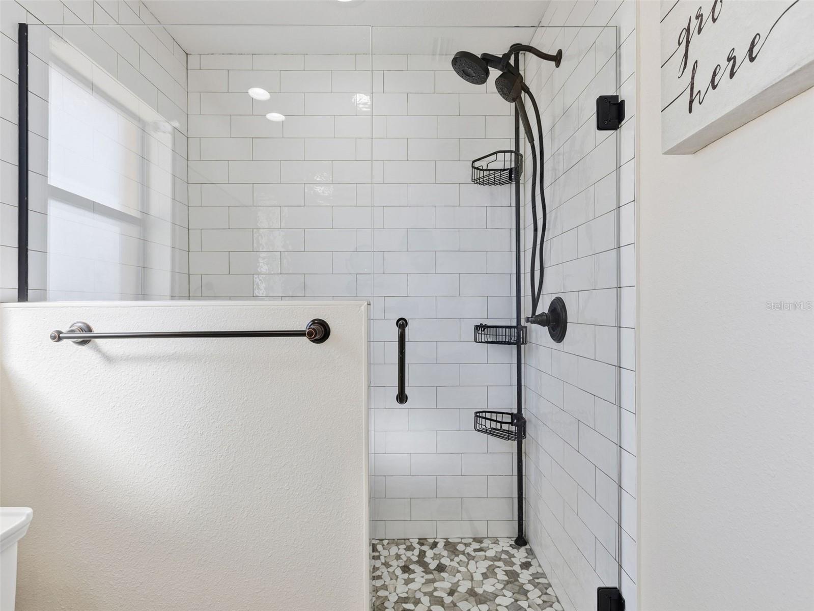 Image 22 of 53 For 9429 Laura Anne Drive