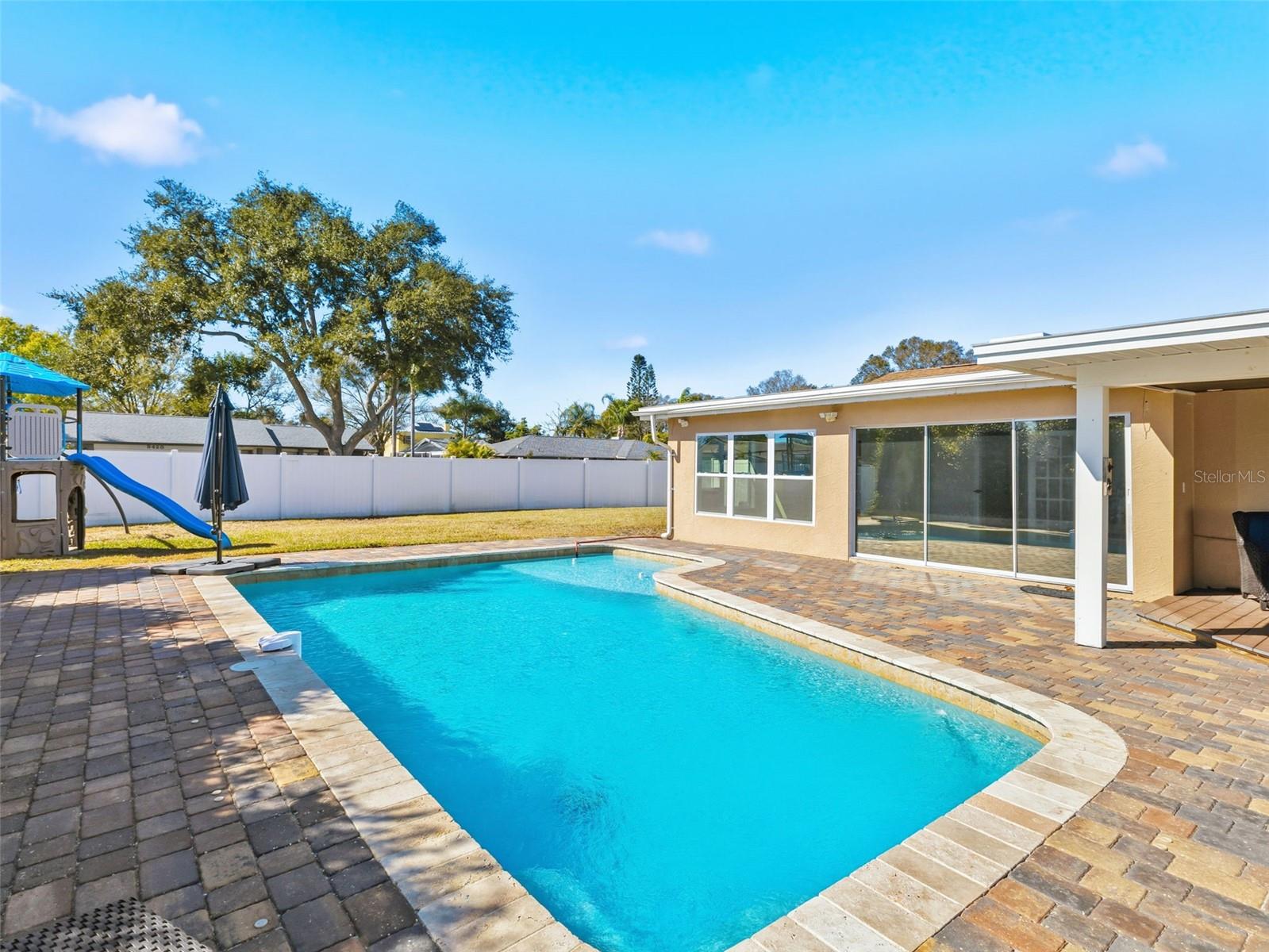 Image 38 of 53 For 9429 Laura Anne Drive