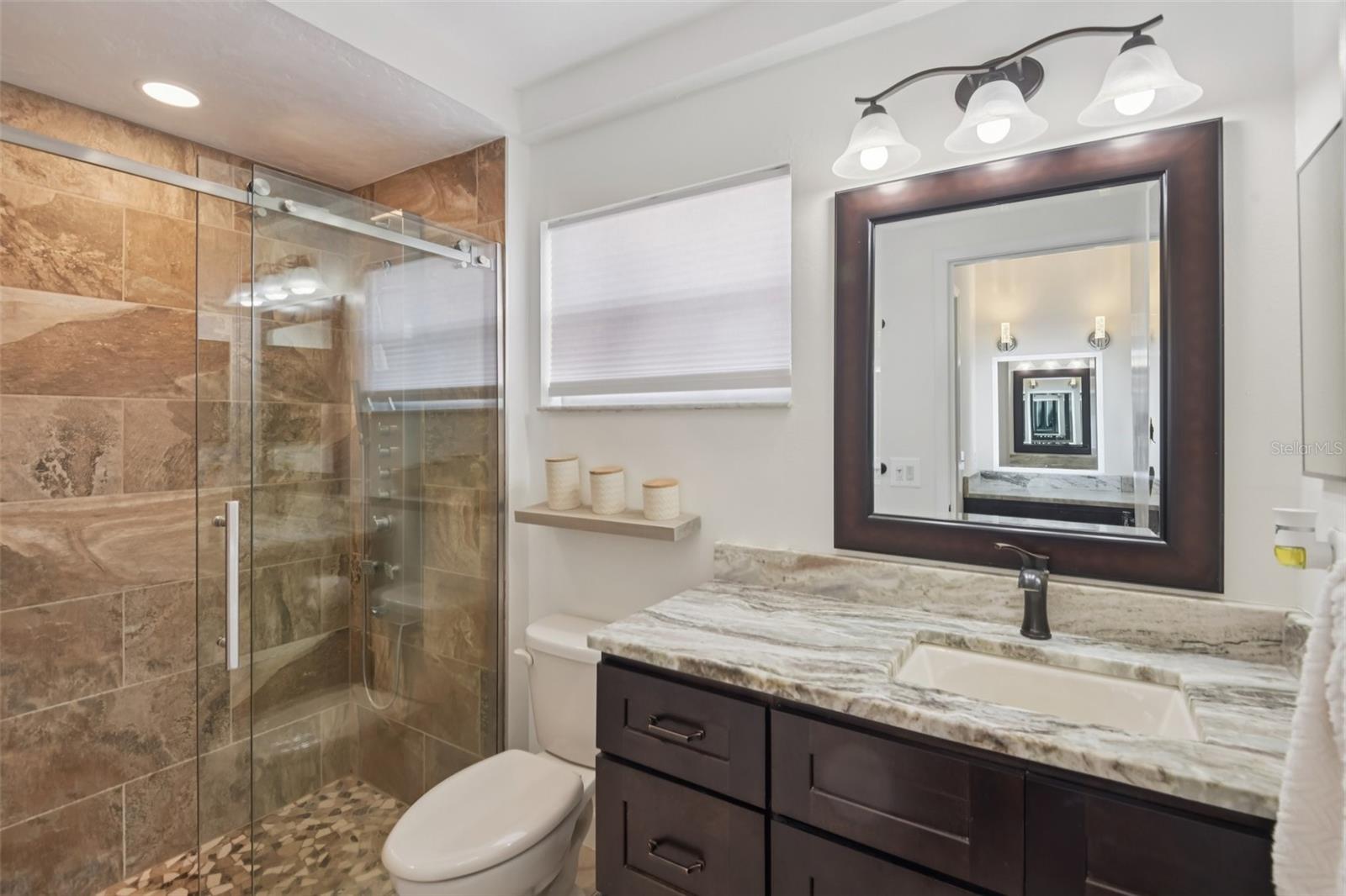 Image 16 of 35 For 13117 Shadberry Lane