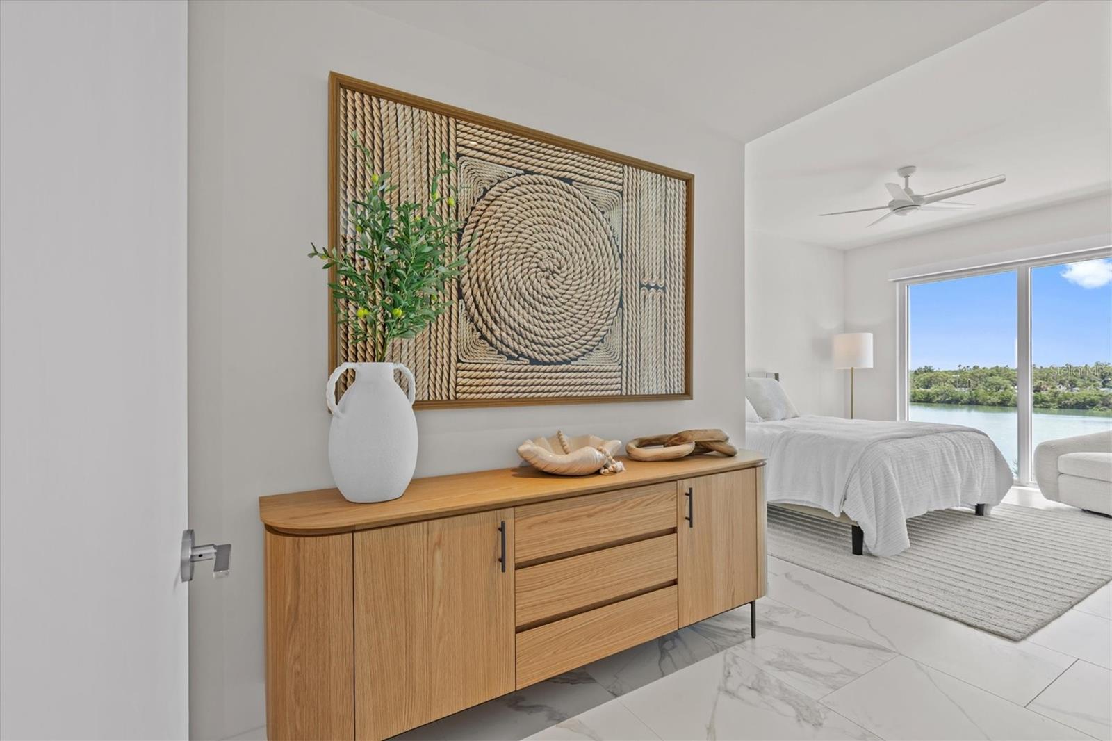 Image 7 of 30 For 1020 Sunset Point Road 310