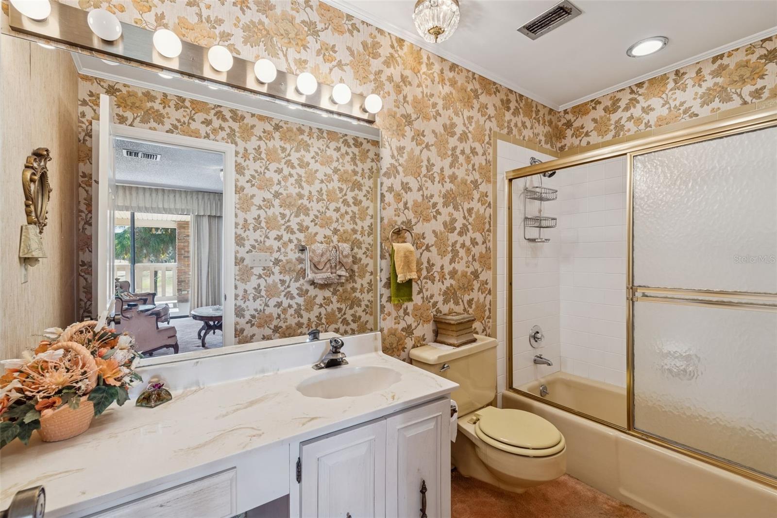 Image 23 of 40 For 29244 Whipporwill Lane