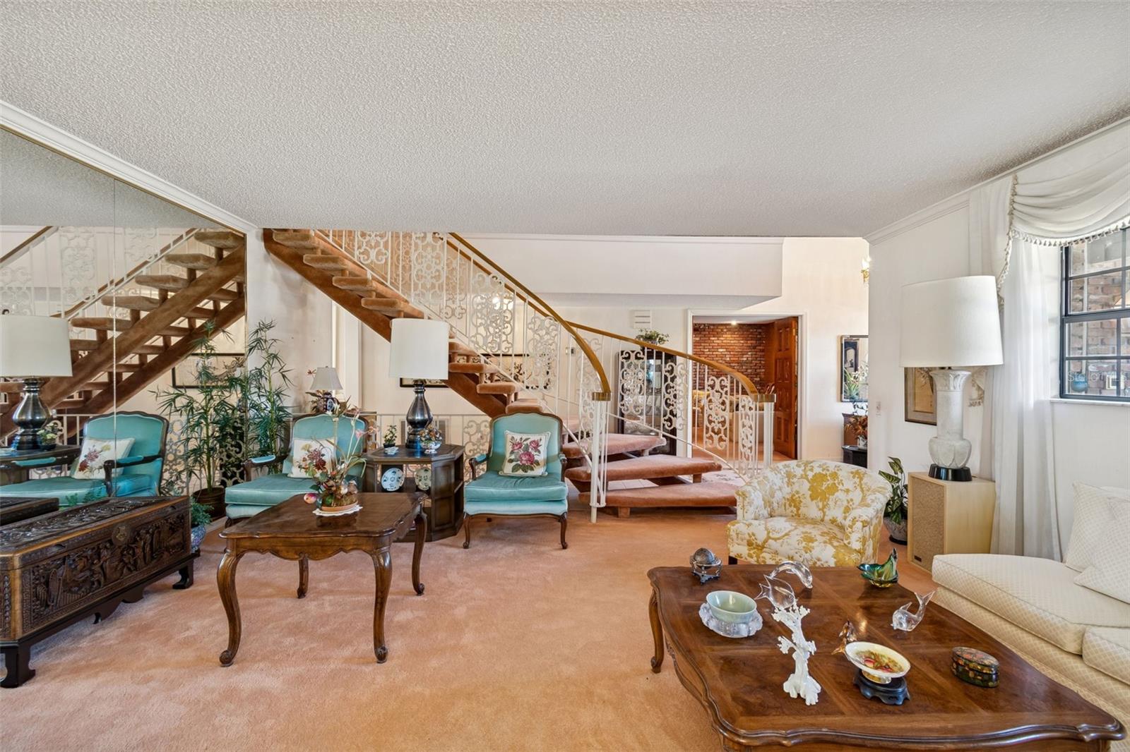 Image 8 of 40 For 29244 Whipporwill Lane